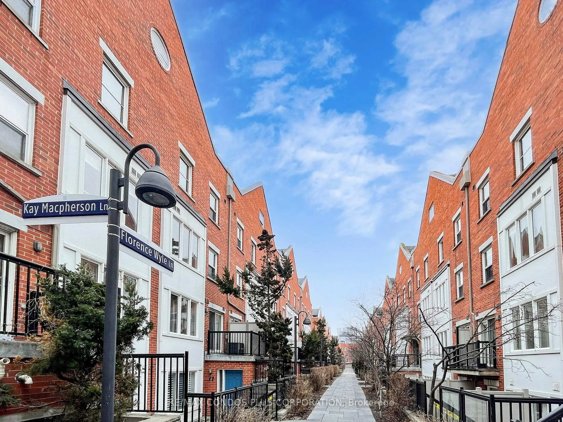 Photo 2 of 29 Florence Wyle Lane, Toronto, South Riverdale — HOMEH