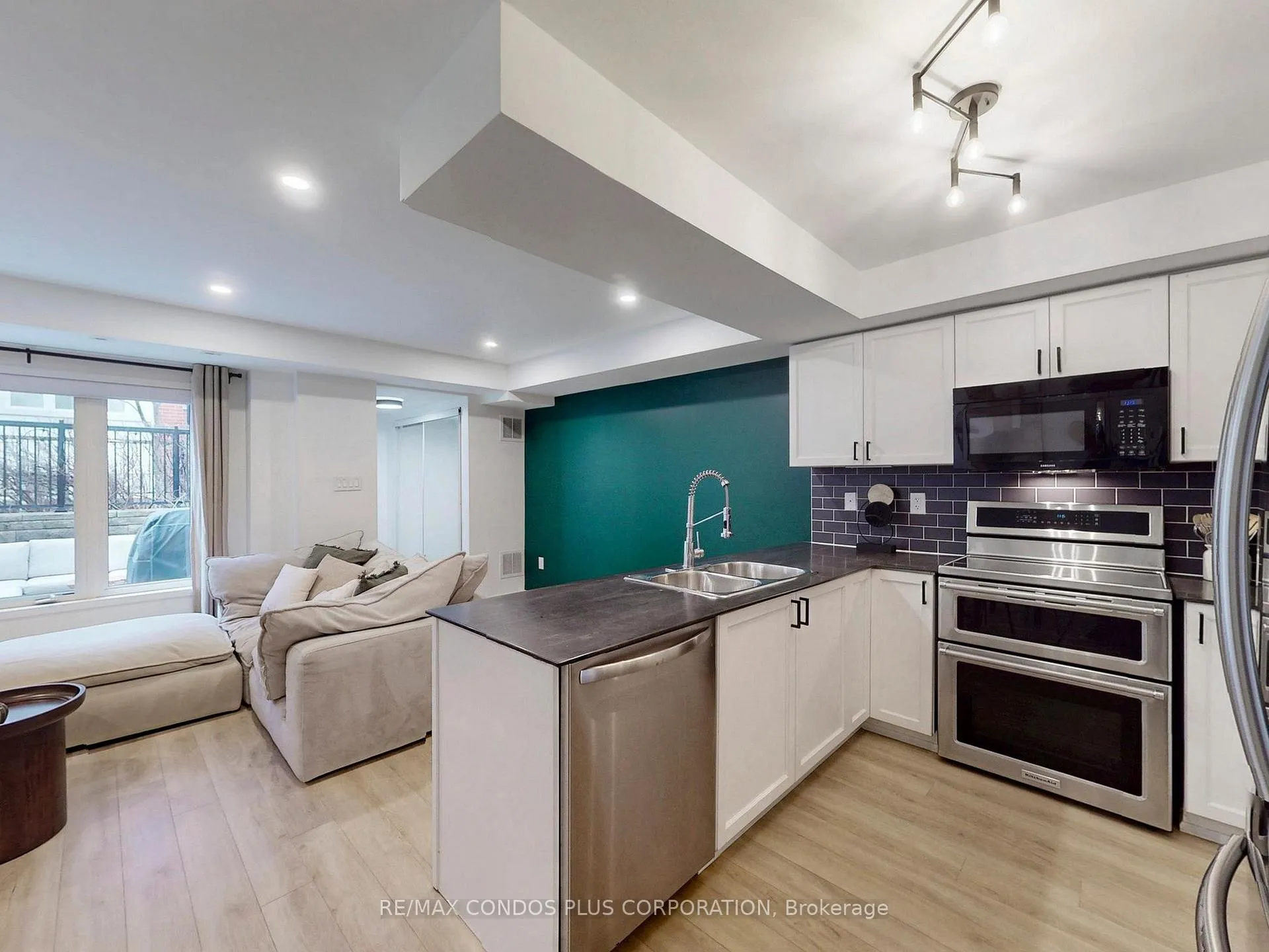 Photo 16 of 29 Florence Wyle Lane, Toronto, South Riverdale — HOMEH