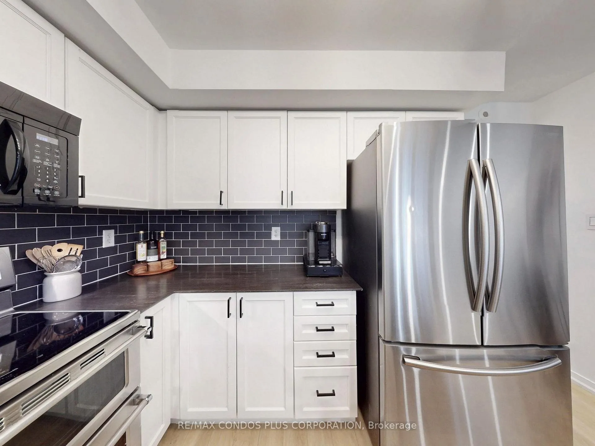 Photo 18 of 29 Florence Wyle Lane, Toronto, South Riverdale — HOMEH