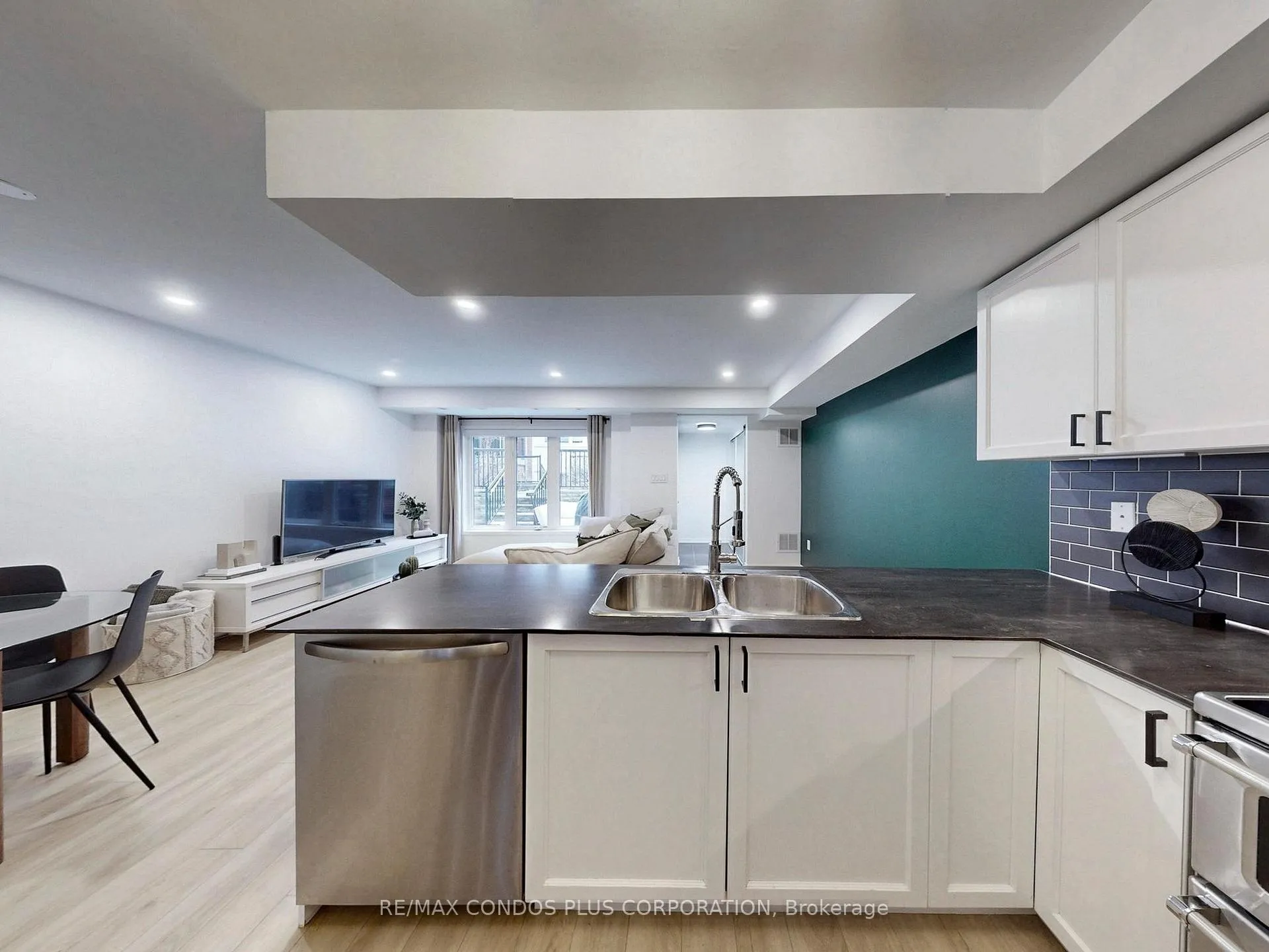 Photo 19 of 29 Florence Wyle Lane, Toronto, South Riverdale — HOMEH