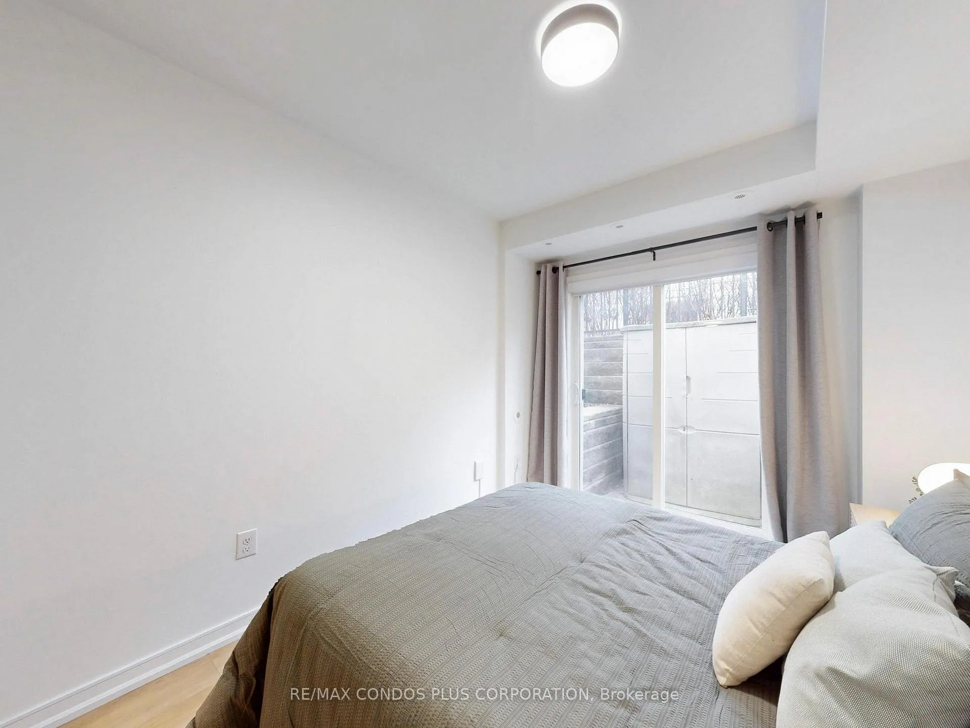 Photo 33 of 29 Florence Wyle Lane, Toronto, South Riverdale — HOMEH