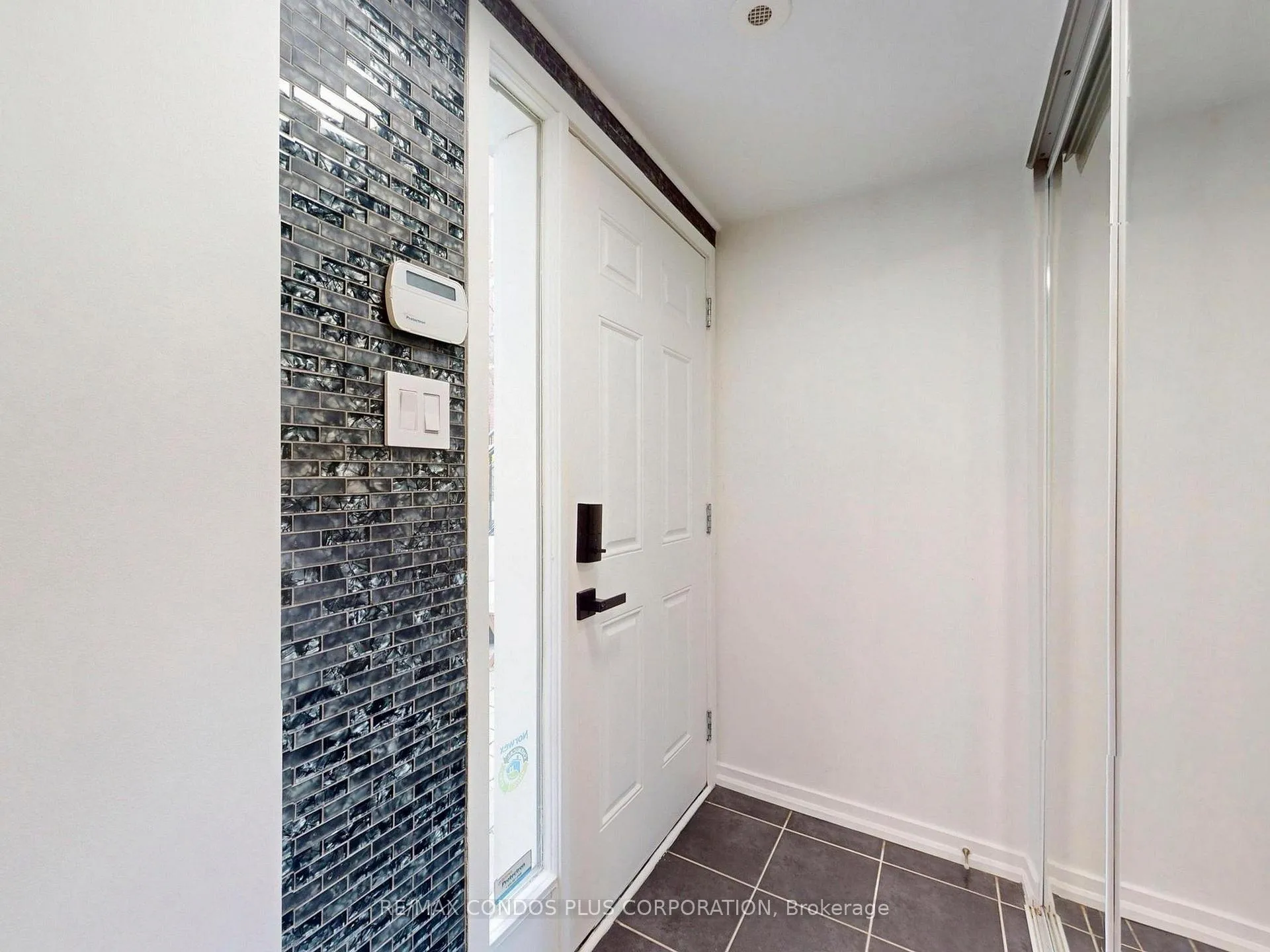 Photo 44 of 29 Florence Wyle Lane, Toronto, South Riverdale — HOMEH