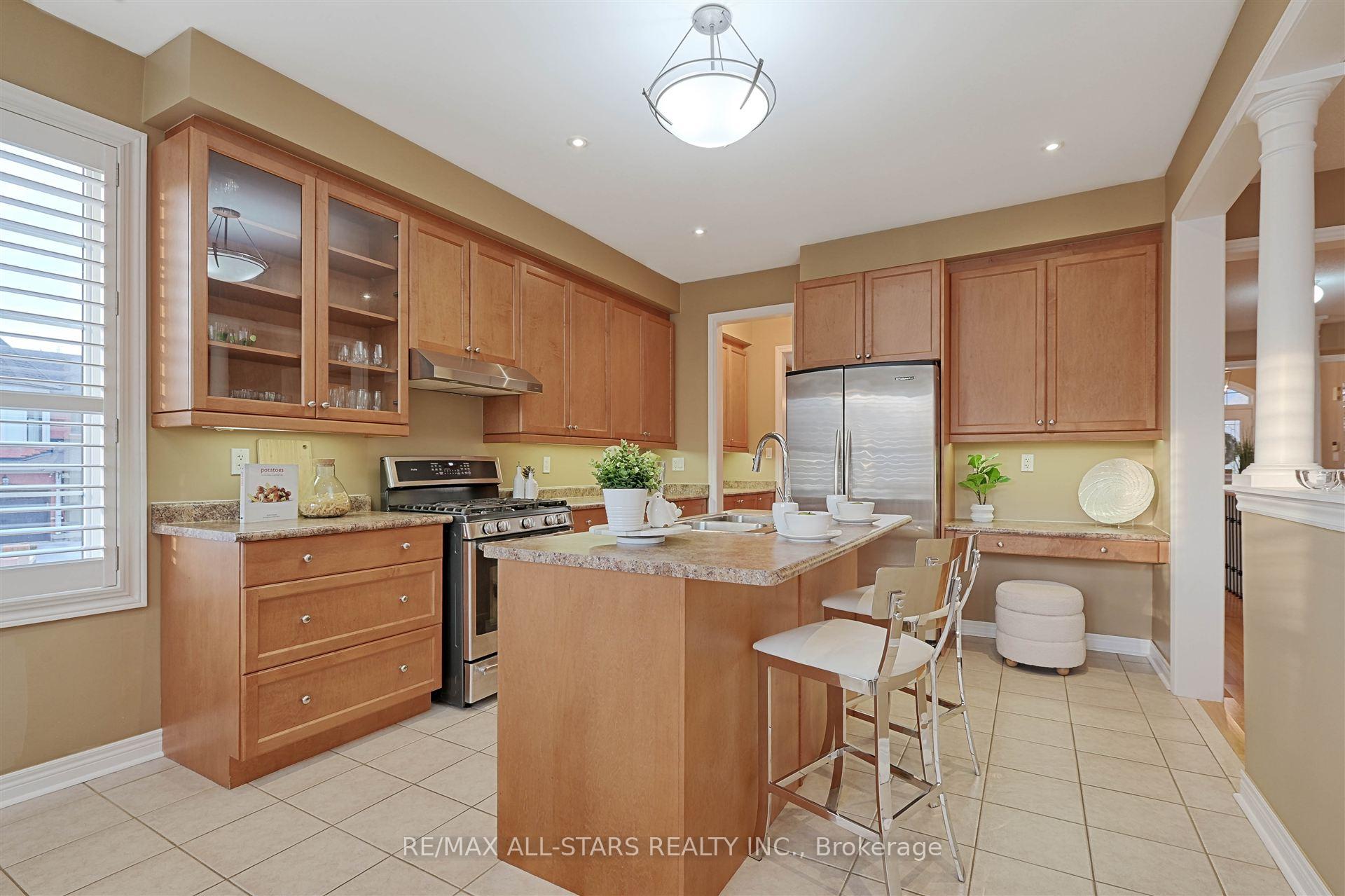 Photo 12 of 32 Joseph Street, Uxbridge — HOMEH
