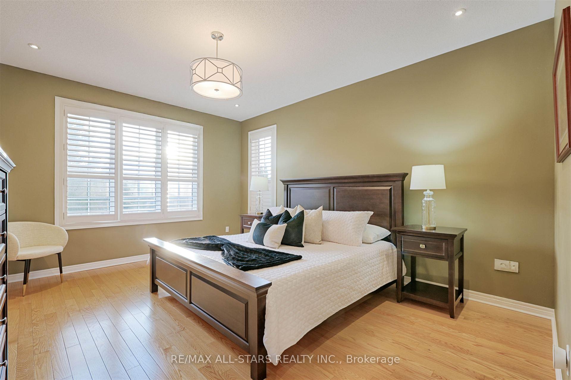 Photo 22 of 32 Joseph Street, Uxbridge — HOMEH