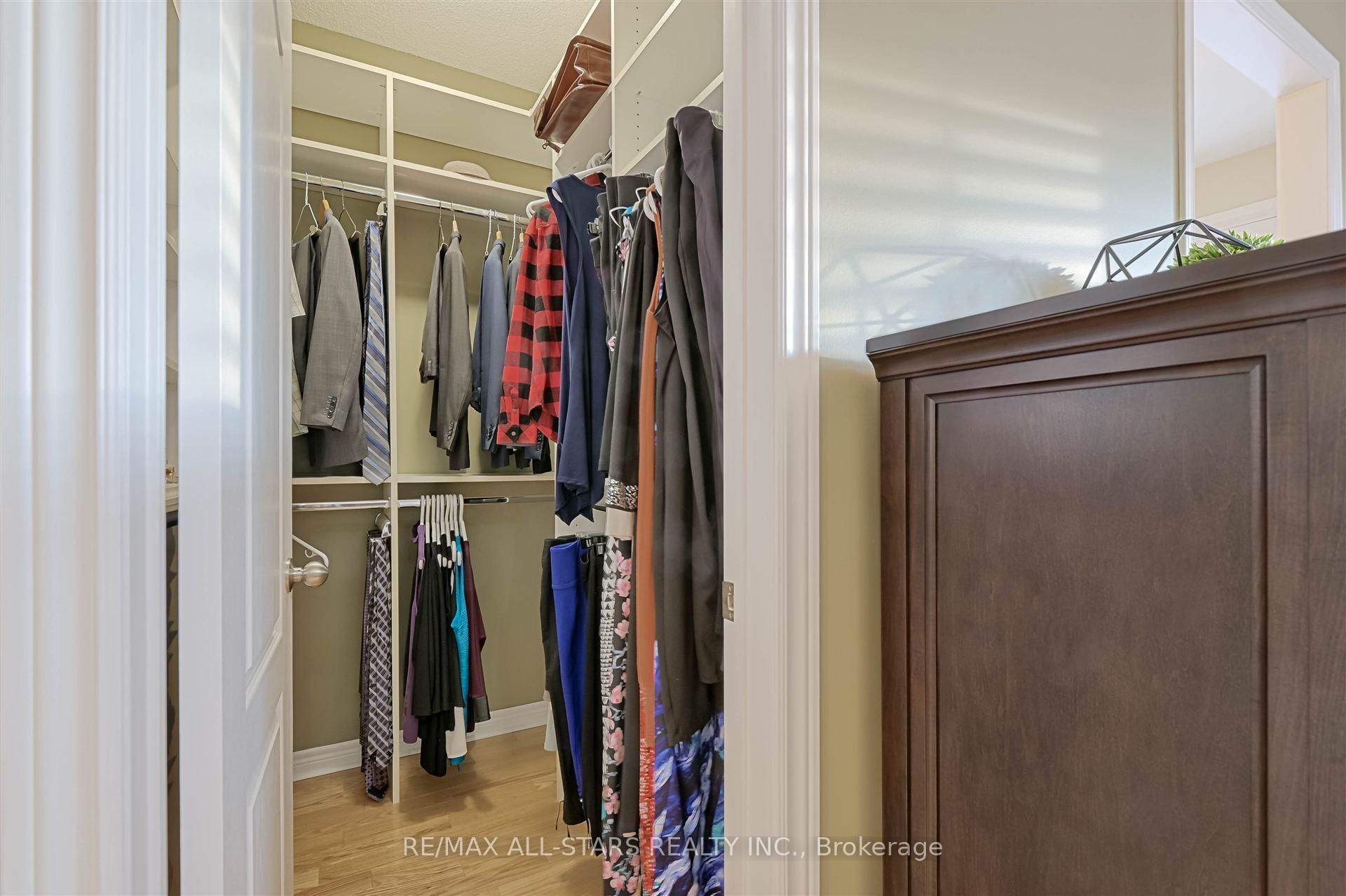 Photo 26 of 32 Joseph Street, Uxbridge — HOMEH