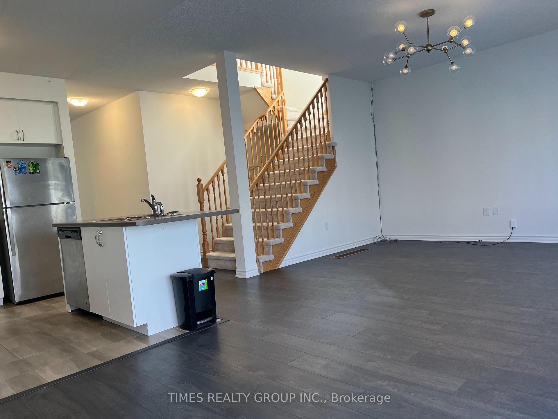 Photo 9 of 23 Catamaran Drive, Wasaga Beach — HOMEH