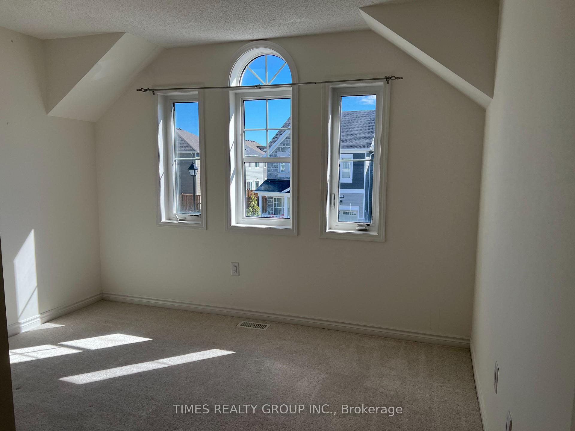Photo 21 of 23 Catamaran Drive, Wasaga Beach — HOMEH