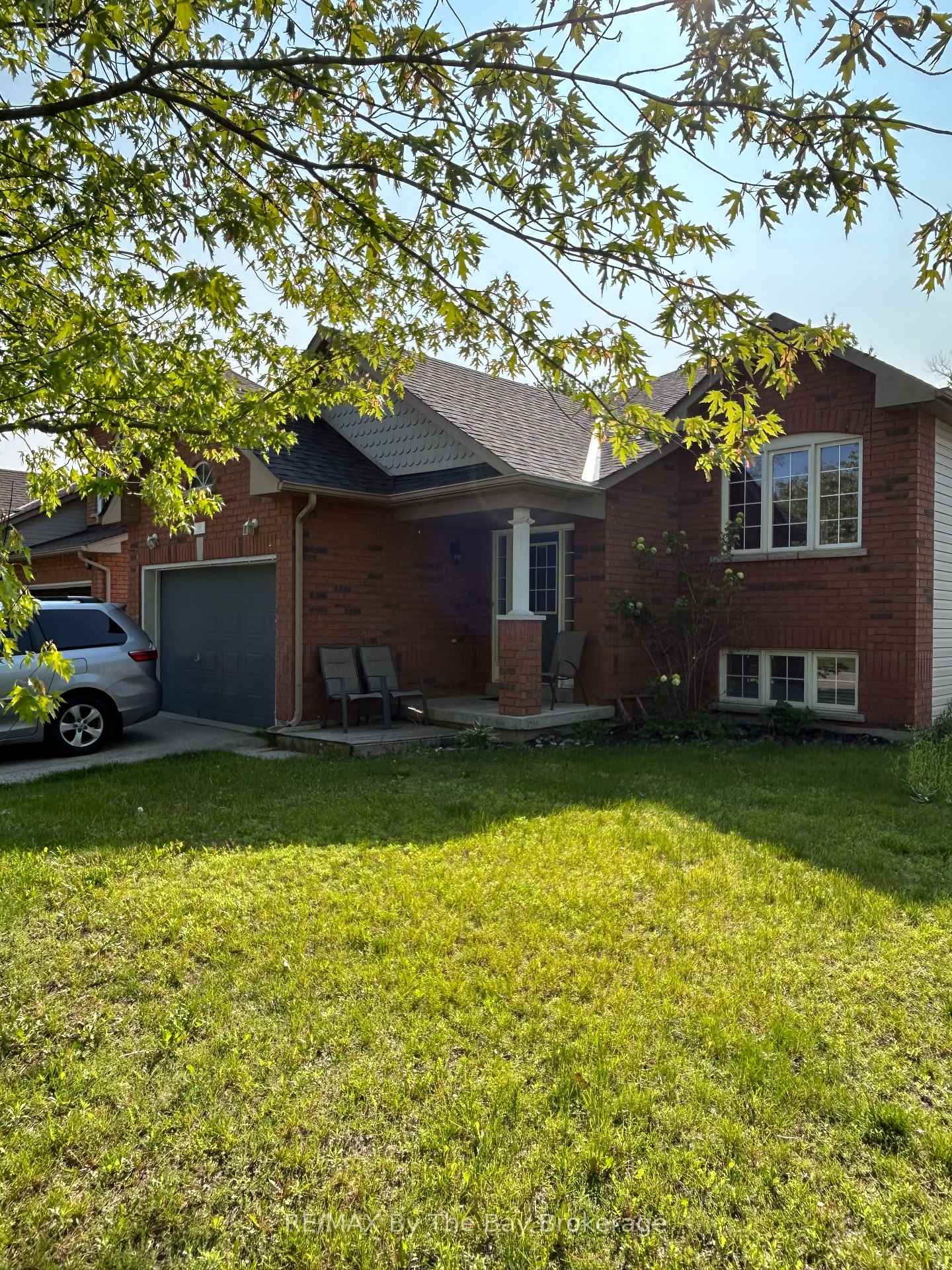 Photo 1 of 23 Rose Valley Way, Wasaga Beach — HOMEH