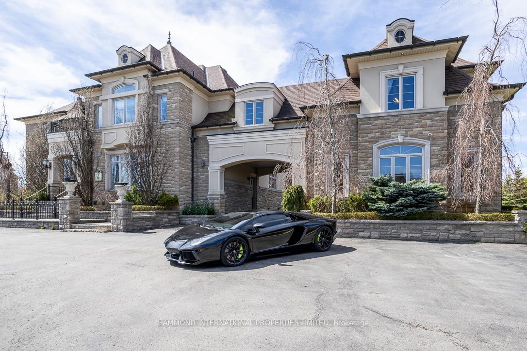 Photo 2 of 106 Stallions Court, Vaughan, Rural Vaughan — HOMEH