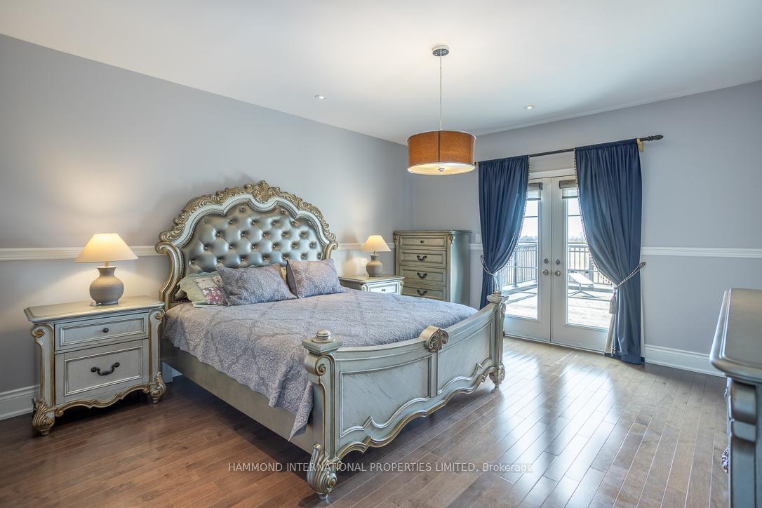 Photo 33 of 106 Stallions Court, Vaughan, Rural Vaughan — HOMEH