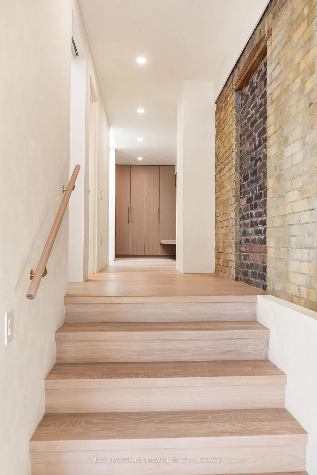 Photo 19 of 722 Lansdowne Avenue, Toronto, Dovercourt-Wallace Emerson-Junction — HOMEH