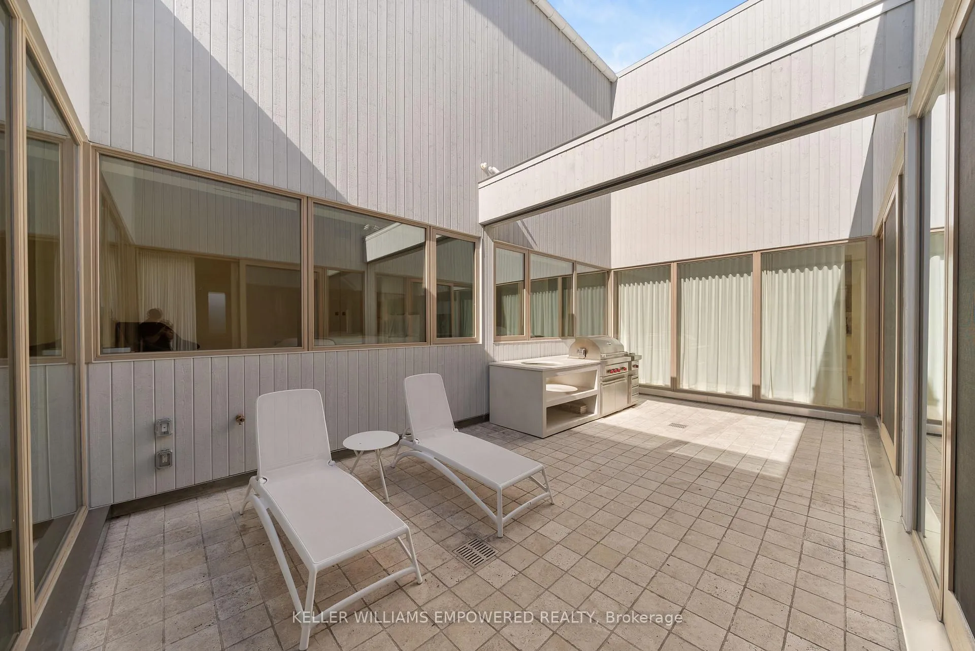 Photo 48 of 722 Lansdowne Avenue, Toronto, Dovercourt-Wallace Emerson-Junction — HOMEH