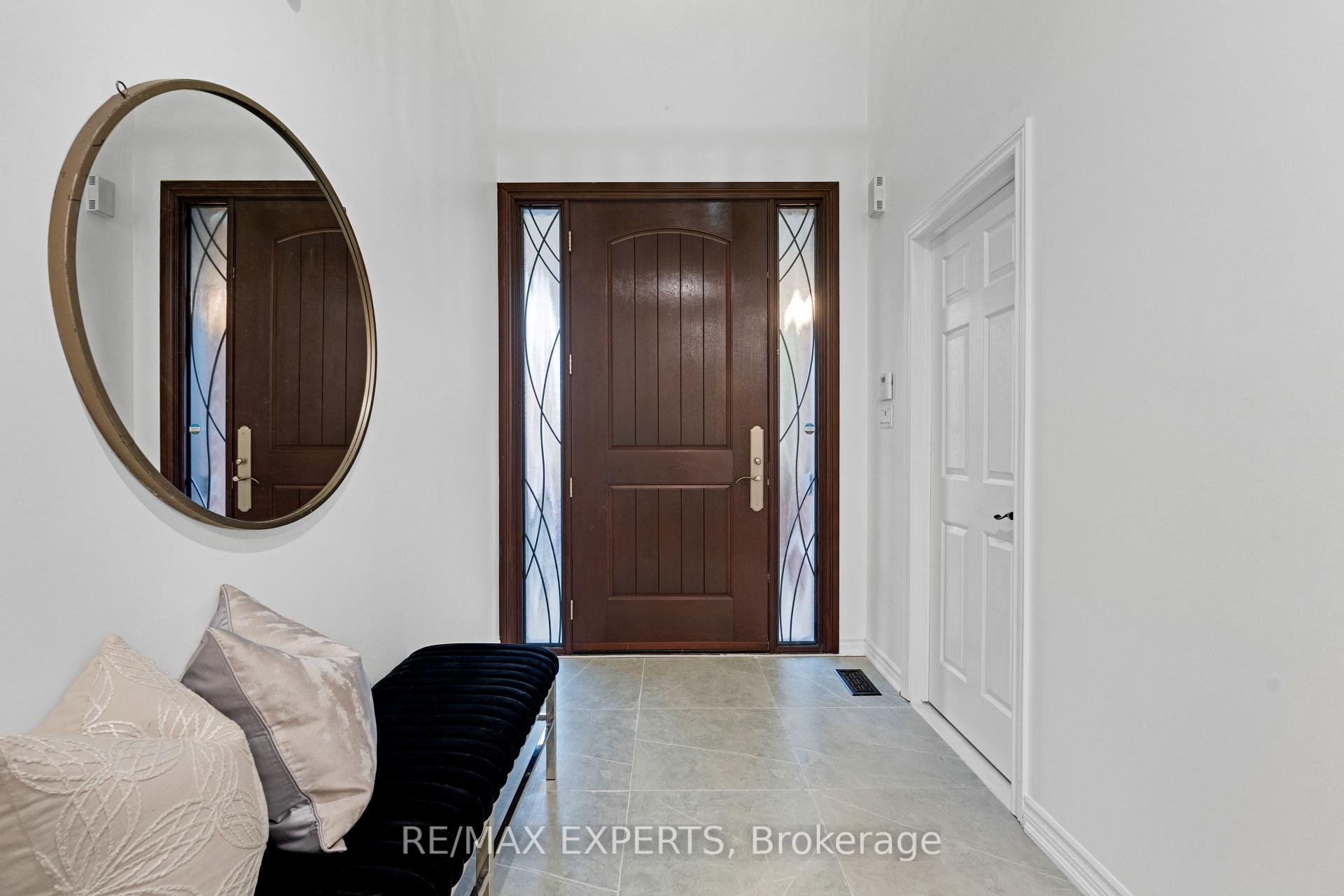 Photo 2 of 76 Cetona Avenue, Vaughan, Vellore Village — HOMEH