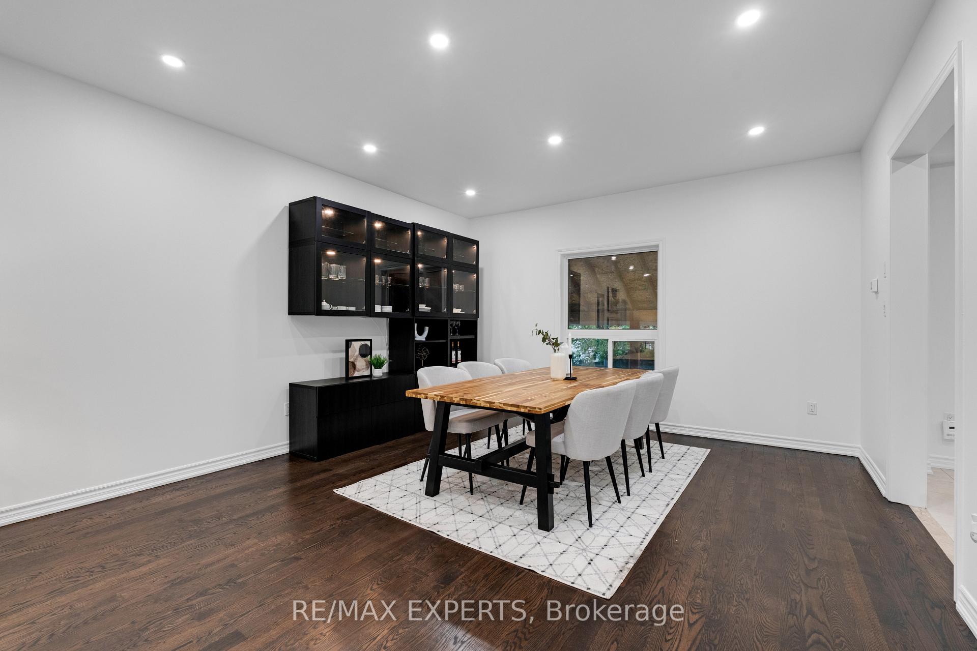 Photo 5 of 76 Cetona Avenue, Vaughan, Vellore Village — HOMEH