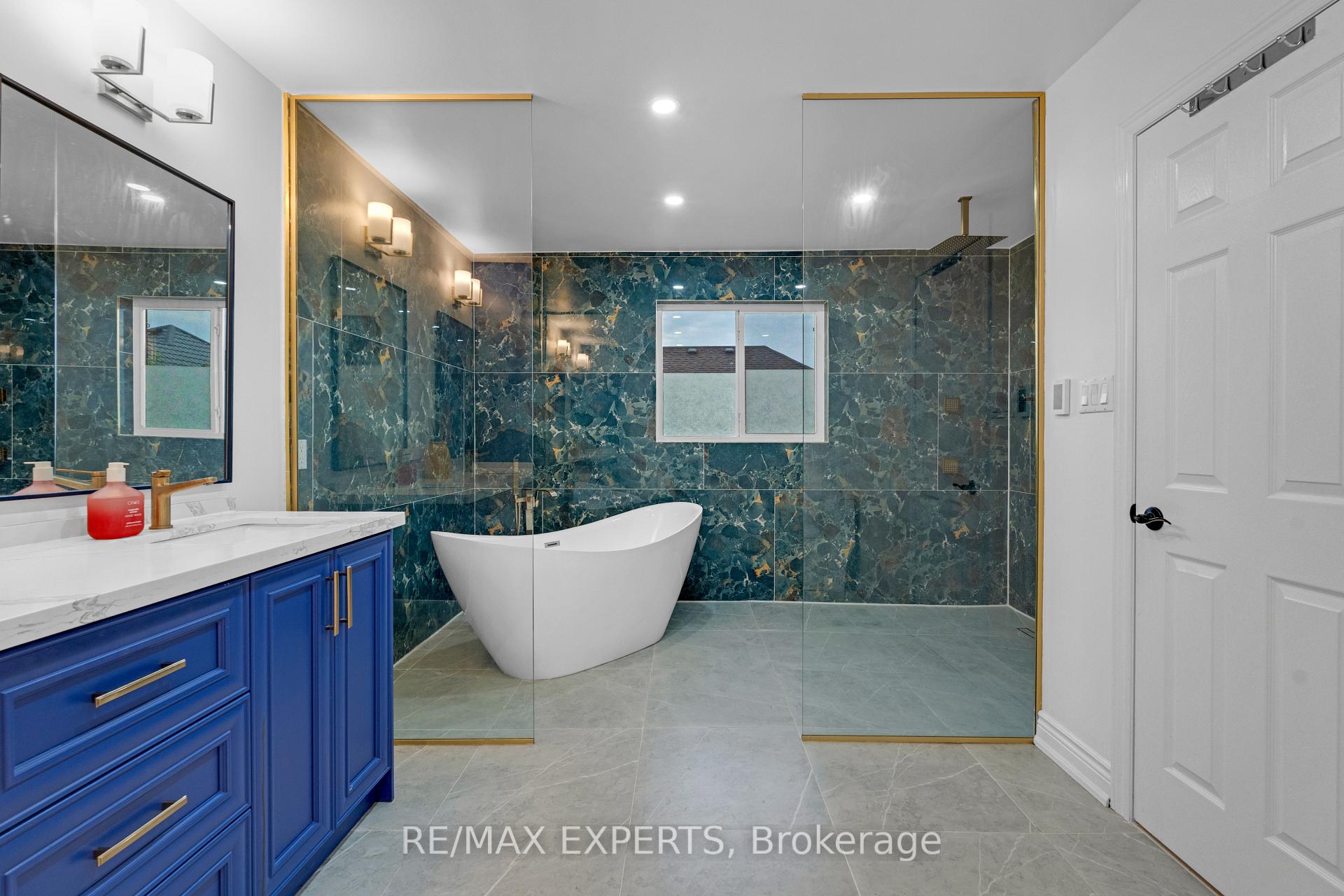 Photo 13 of 76 Cetona Avenue, Vaughan, Vellore Village — HOMEH