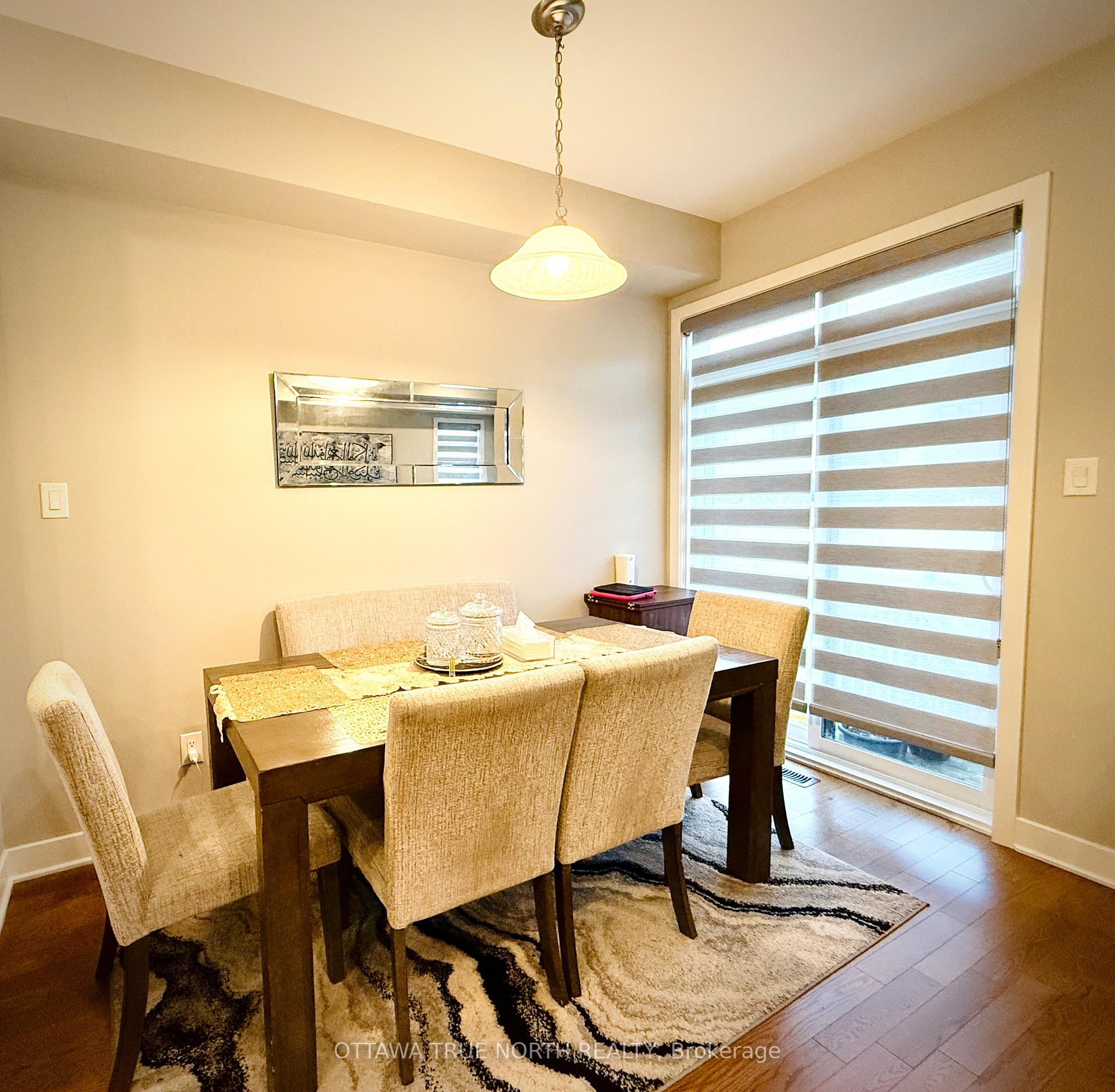 Photo 7 of 550 Borbridge Avenue, Ottawa, Riverside South/Gloucester Glen — HOMEH