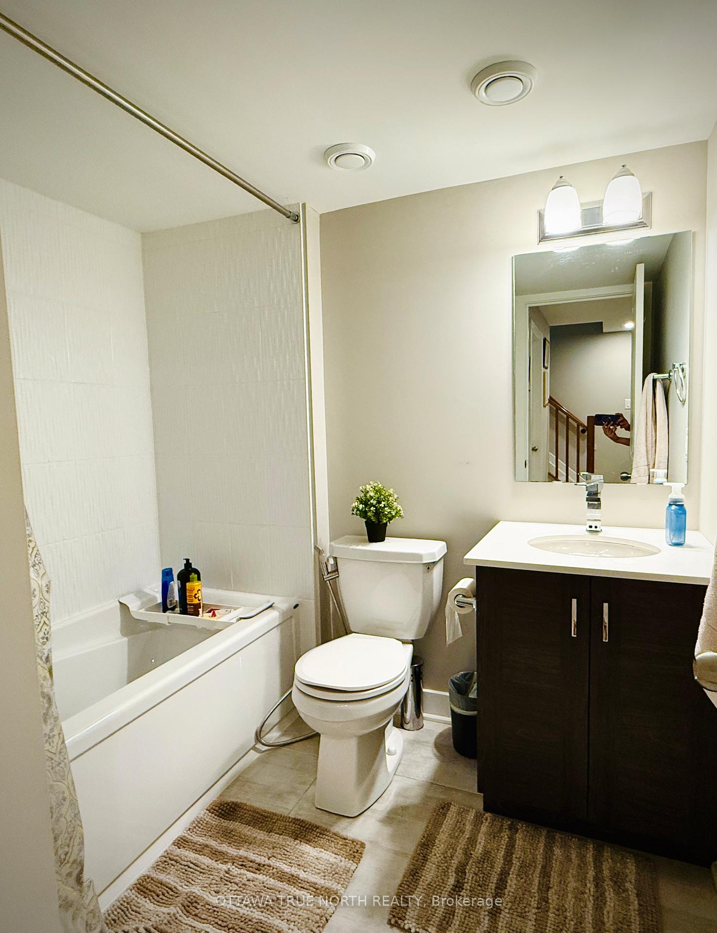 Photo 24 of 550 Borbridge Avenue, Ottawa, Riverside South/Gloucester Glen — HOMEH