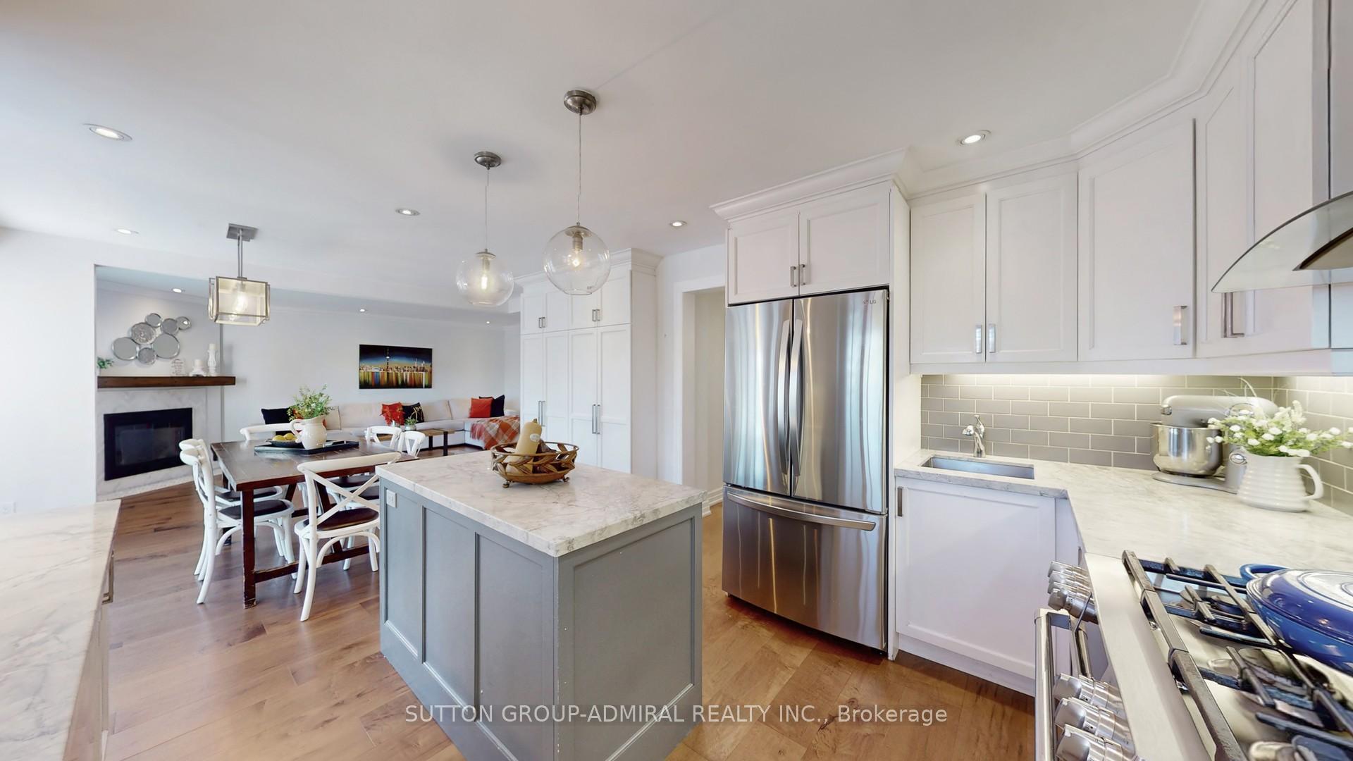 Photo 3 of 113 Janesville Road, Vaughan, Uplands — HOMEH