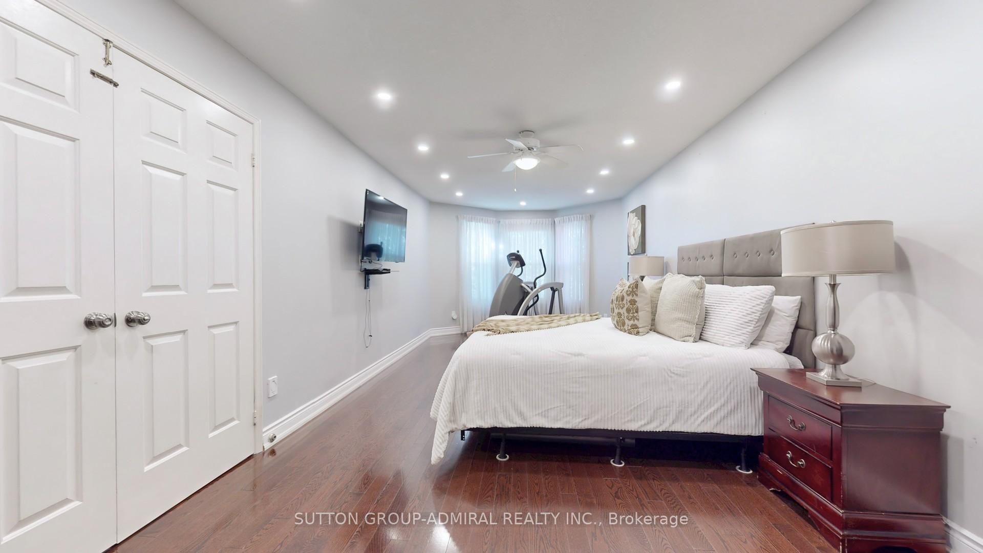 Photo 14 of 113 Janesville Road, Vaughan, Uplands — HOMEH