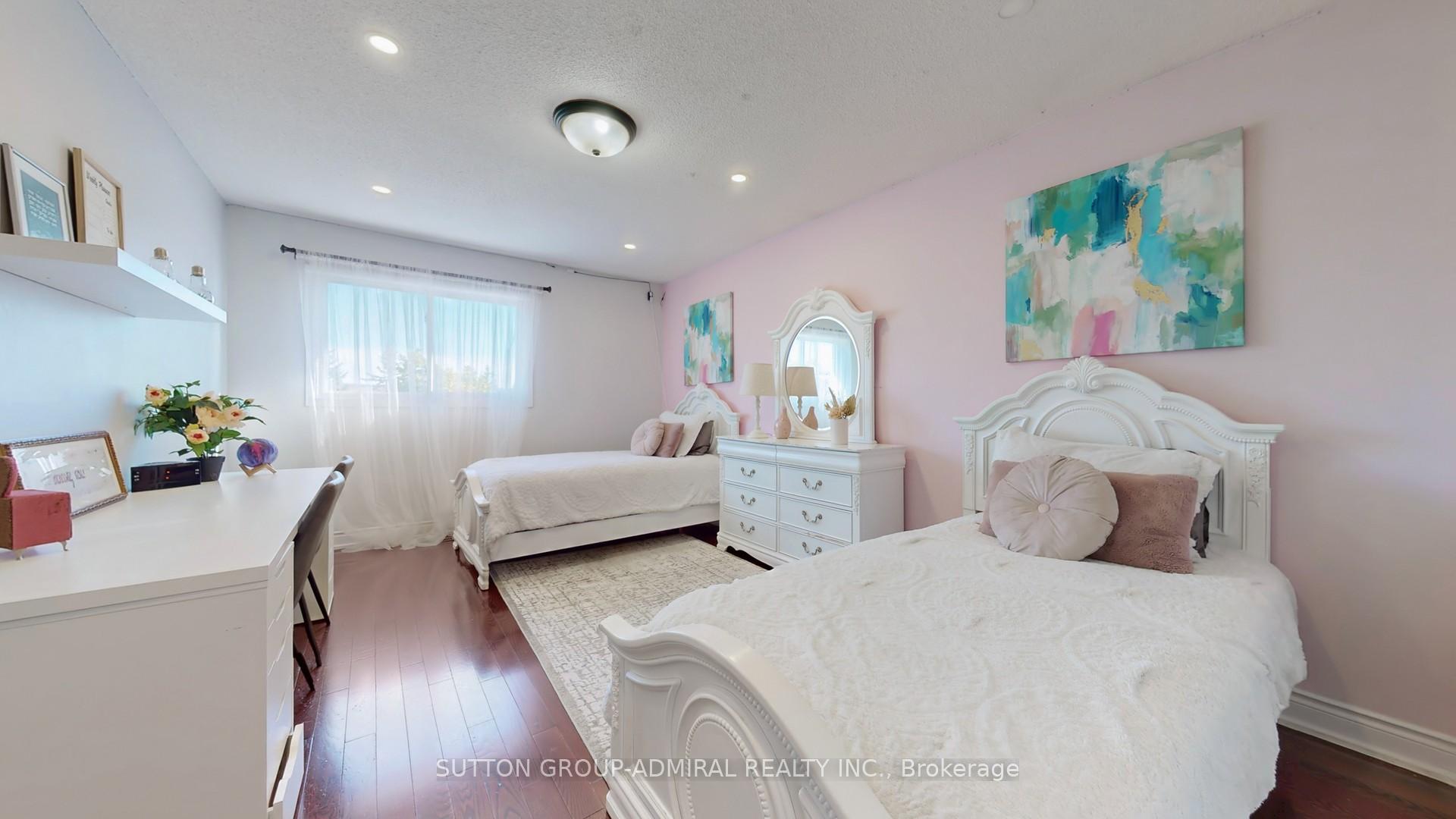 Photo 20 of 113 Janesville Road, Vaughan, Uplands — HOMEH