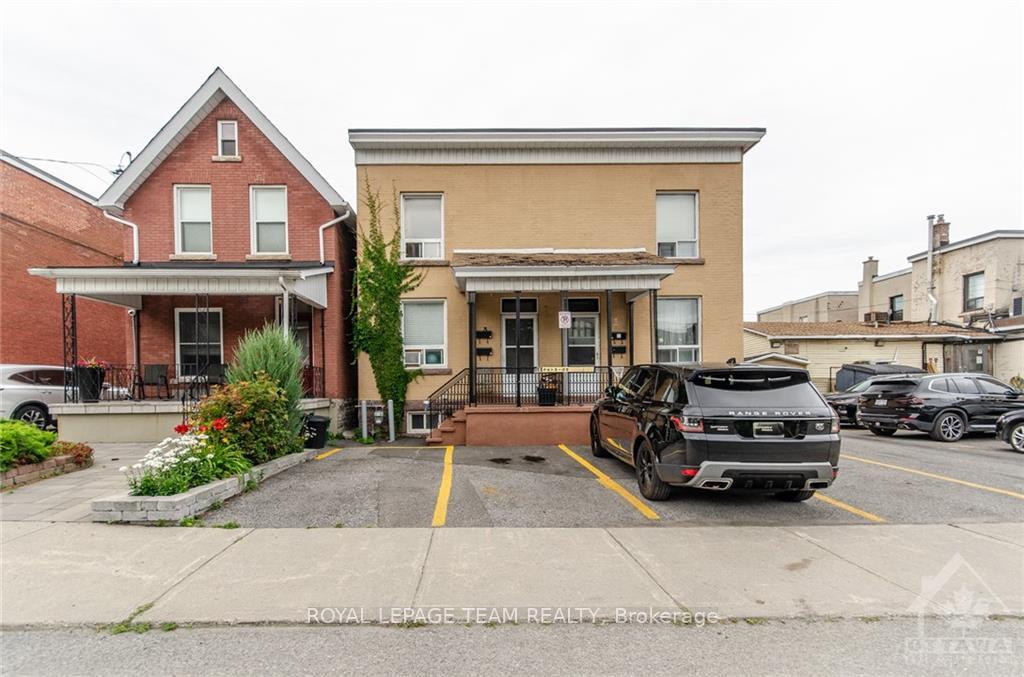 Photo 3 of 3 Larch Street, Ottawa, West Centre Town — HOMEH