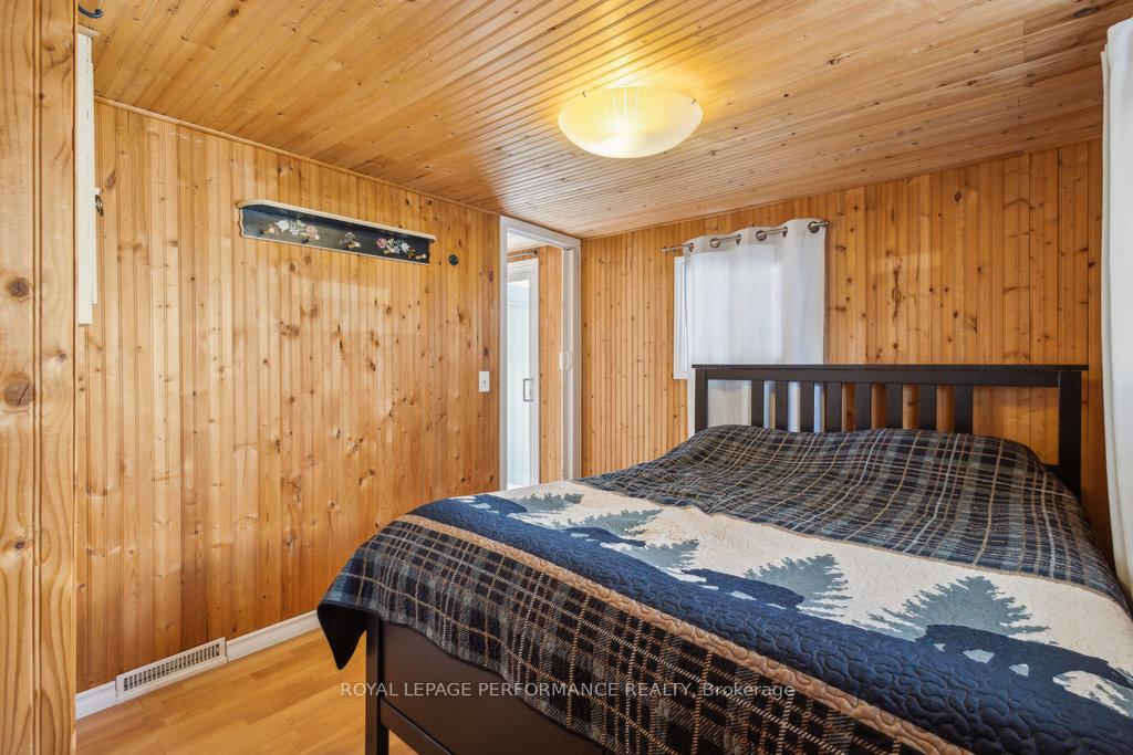 Photo 19 of 14 Ash Street, Ottawa, Bellwood - Industrial Park — HOMEH