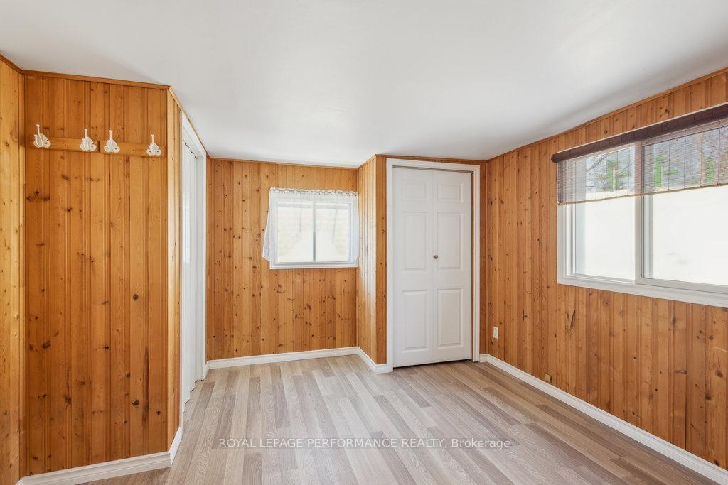 Photo 24 of 14 Ash Street, Ottawa, Bellwood - Industrial Park — HOMEH