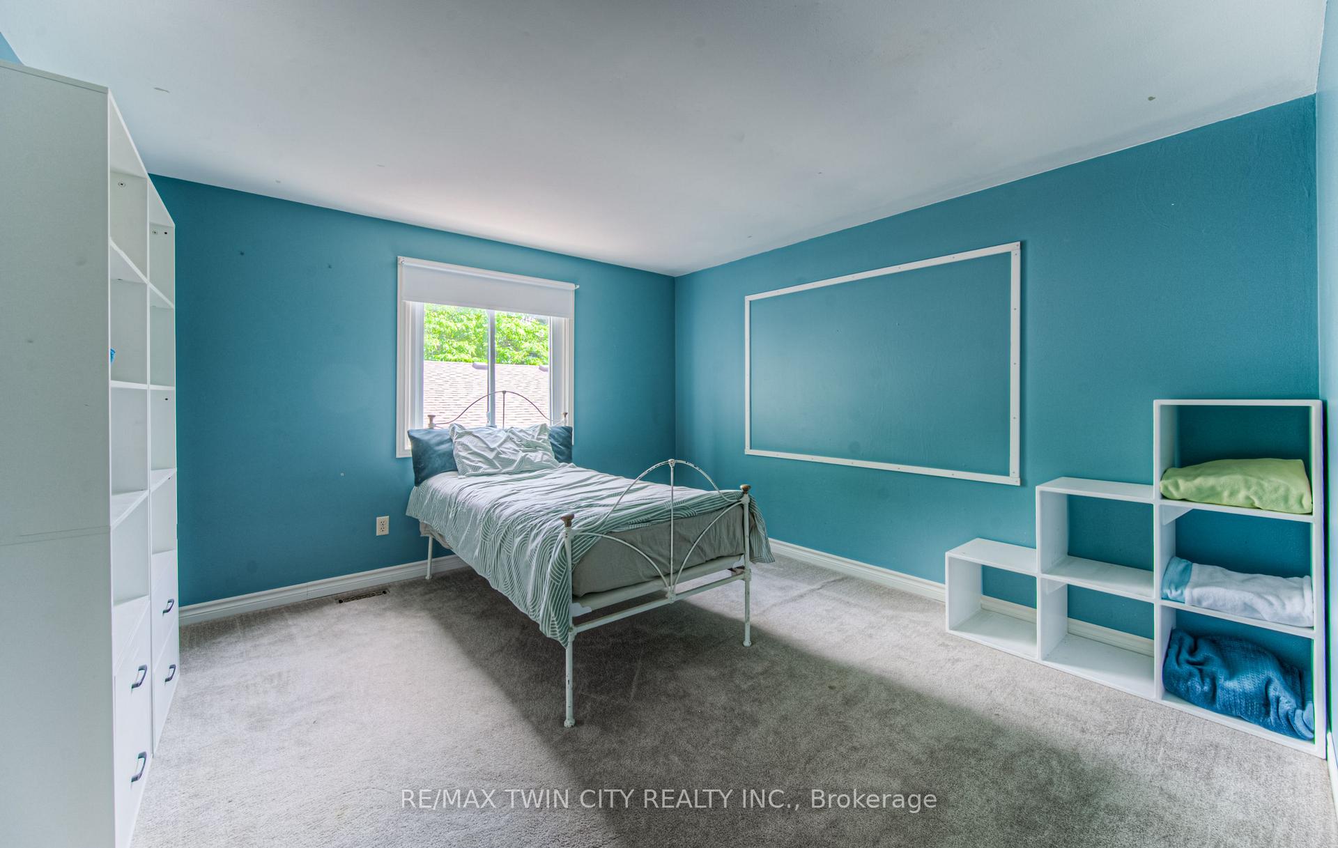 Photo 25 of 179 Woodbend Crescent, Waterloo — HOMEH