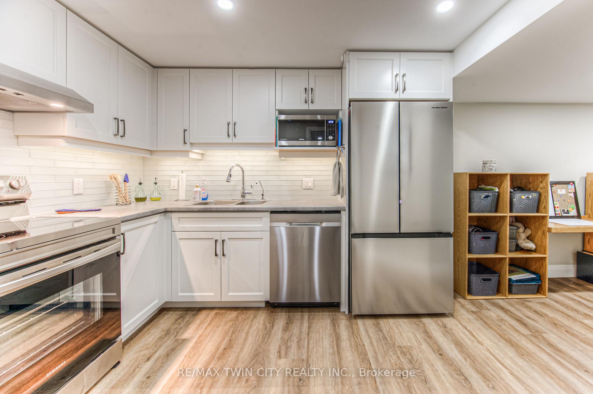 Photo 36 of 179 Woodbend Crescent, Waterloo — HOMEH