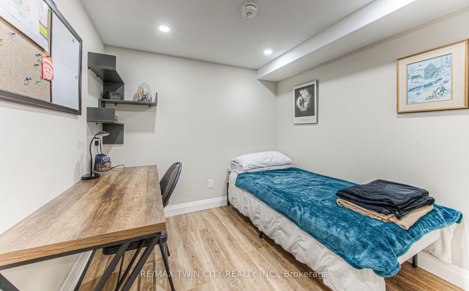 Photo 37 of 179 Woodbend Crescent, Waterloo — HOMEH
