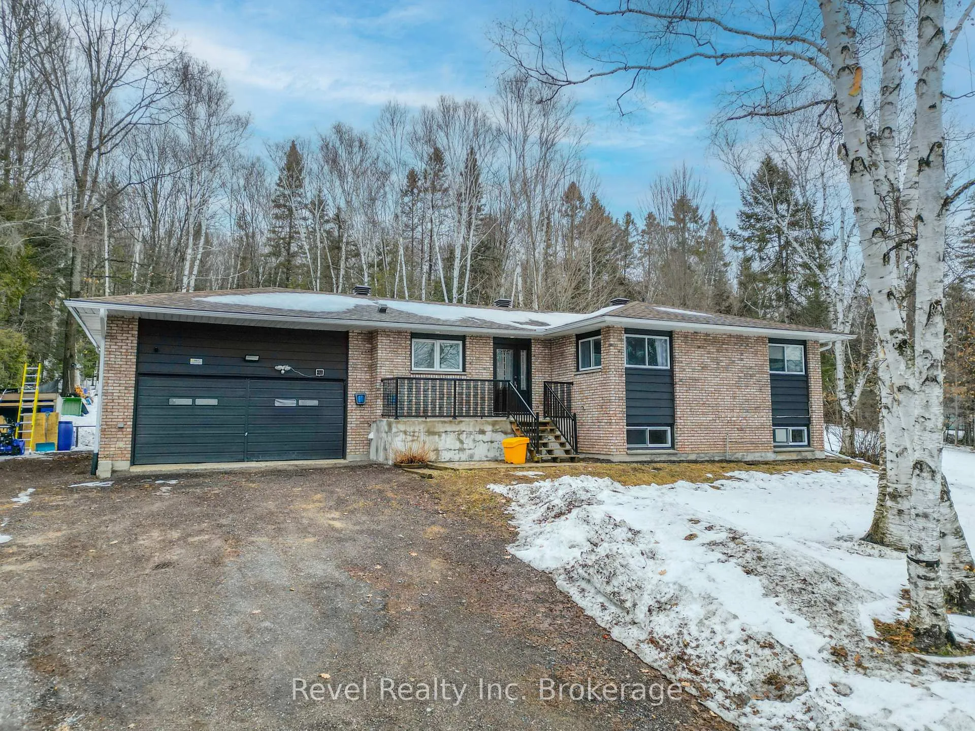 Front of 299 Astorville Road
