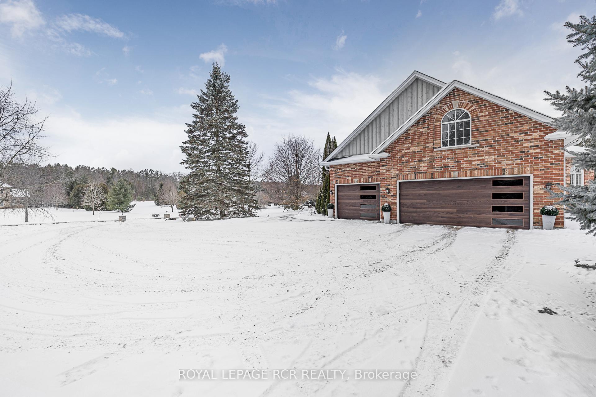 Photo 6 of 7 Rolling Meadows Road, Uxbridge — HOMEH