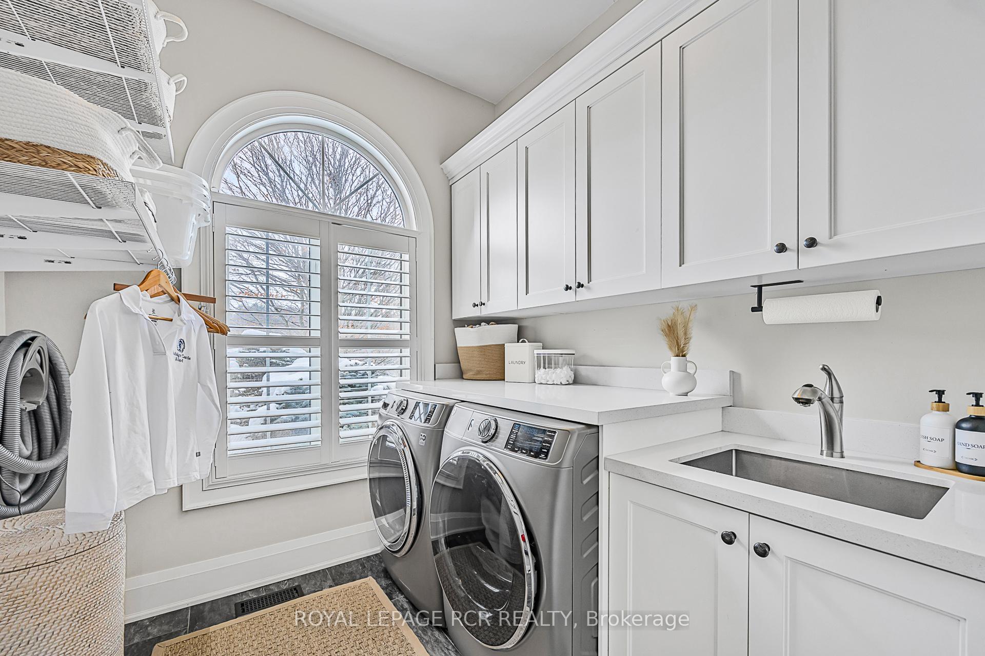 Photo 17 of 7 Rolling Meadows Road, Uxbridge — HOMEH