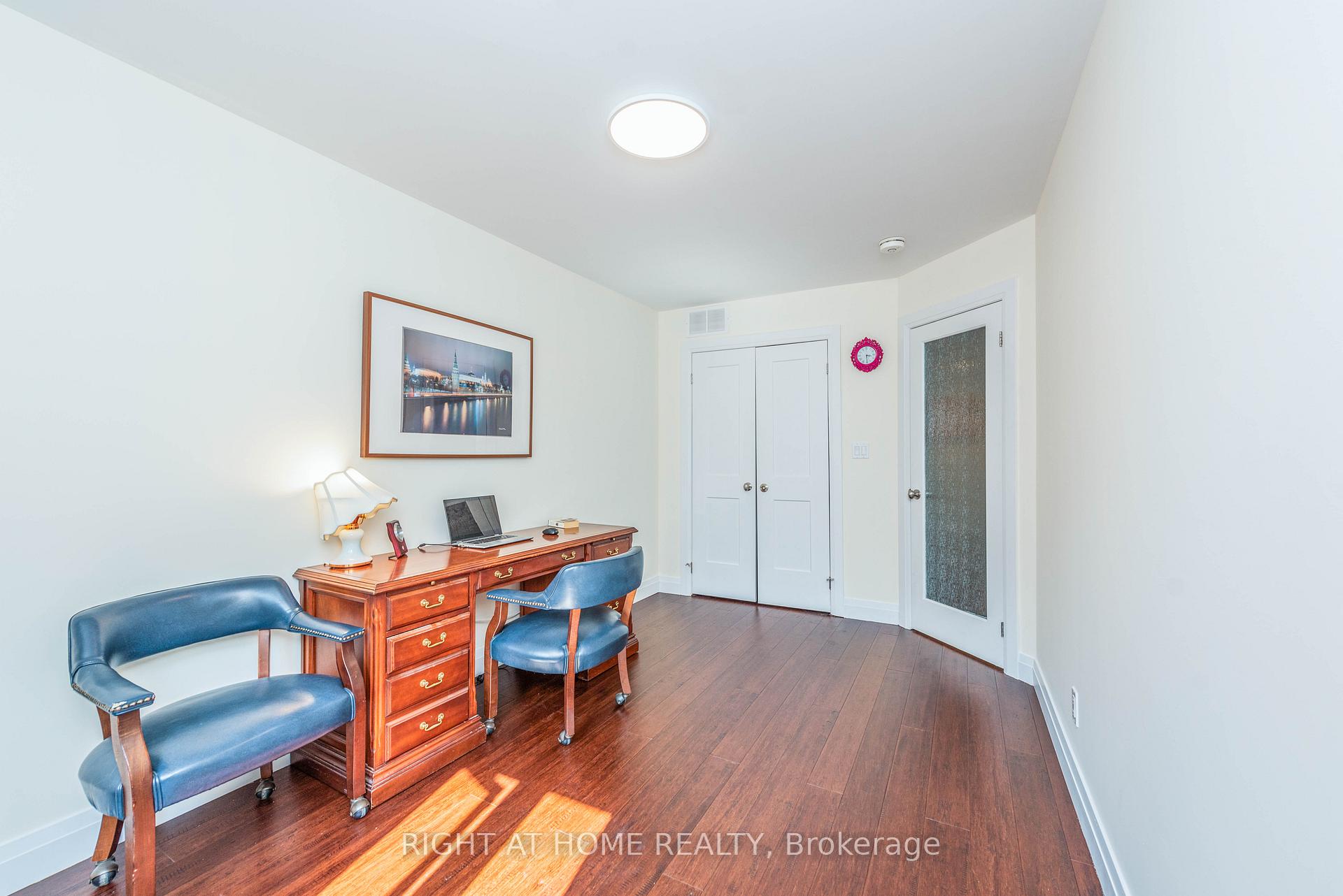 Photo 21 of 11 Ottaway Avenue, Barrie, Wellington — HOMEH