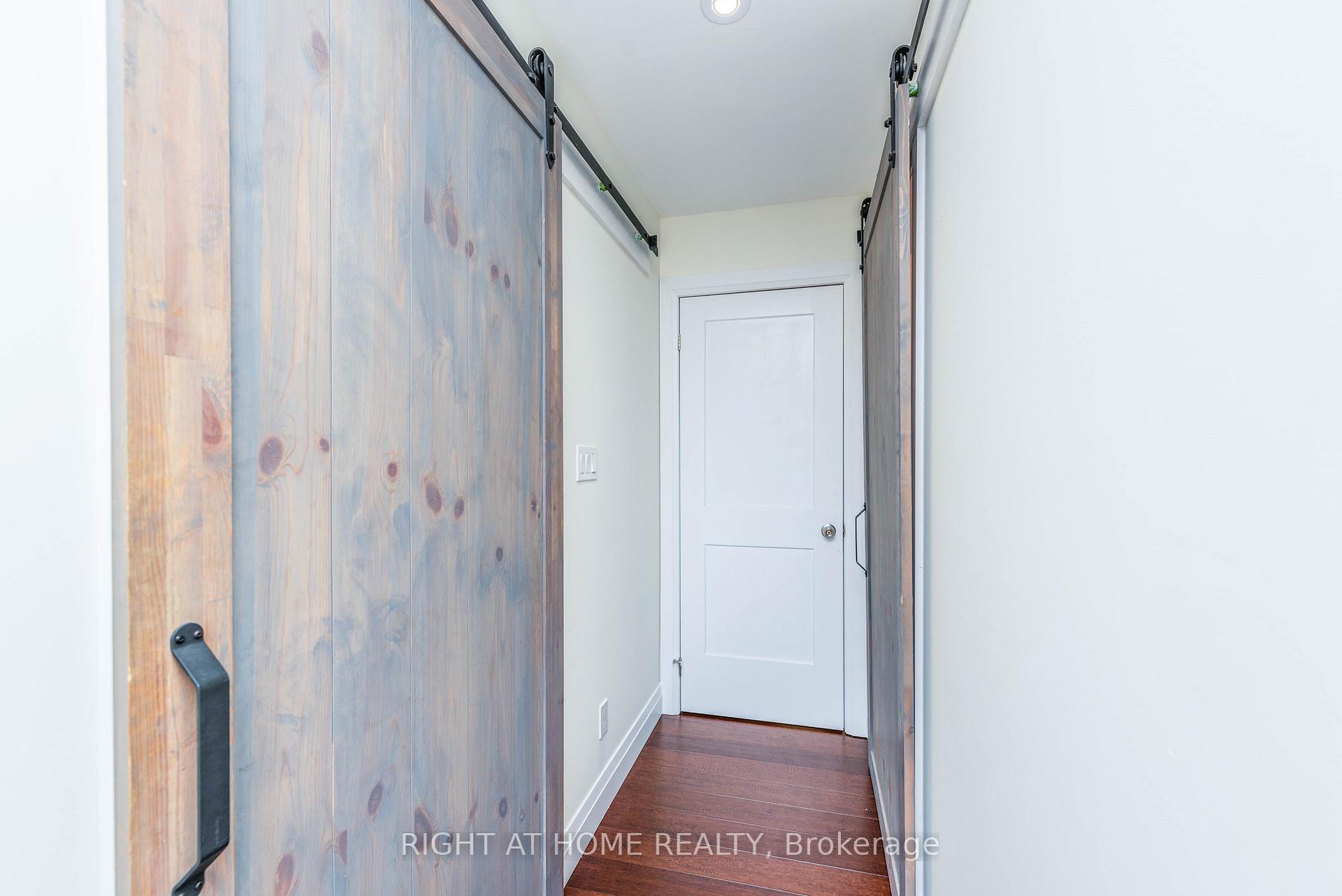 Photo 31 of 11 Ottaway Avenue, Barrie, Wellington — HOMEH