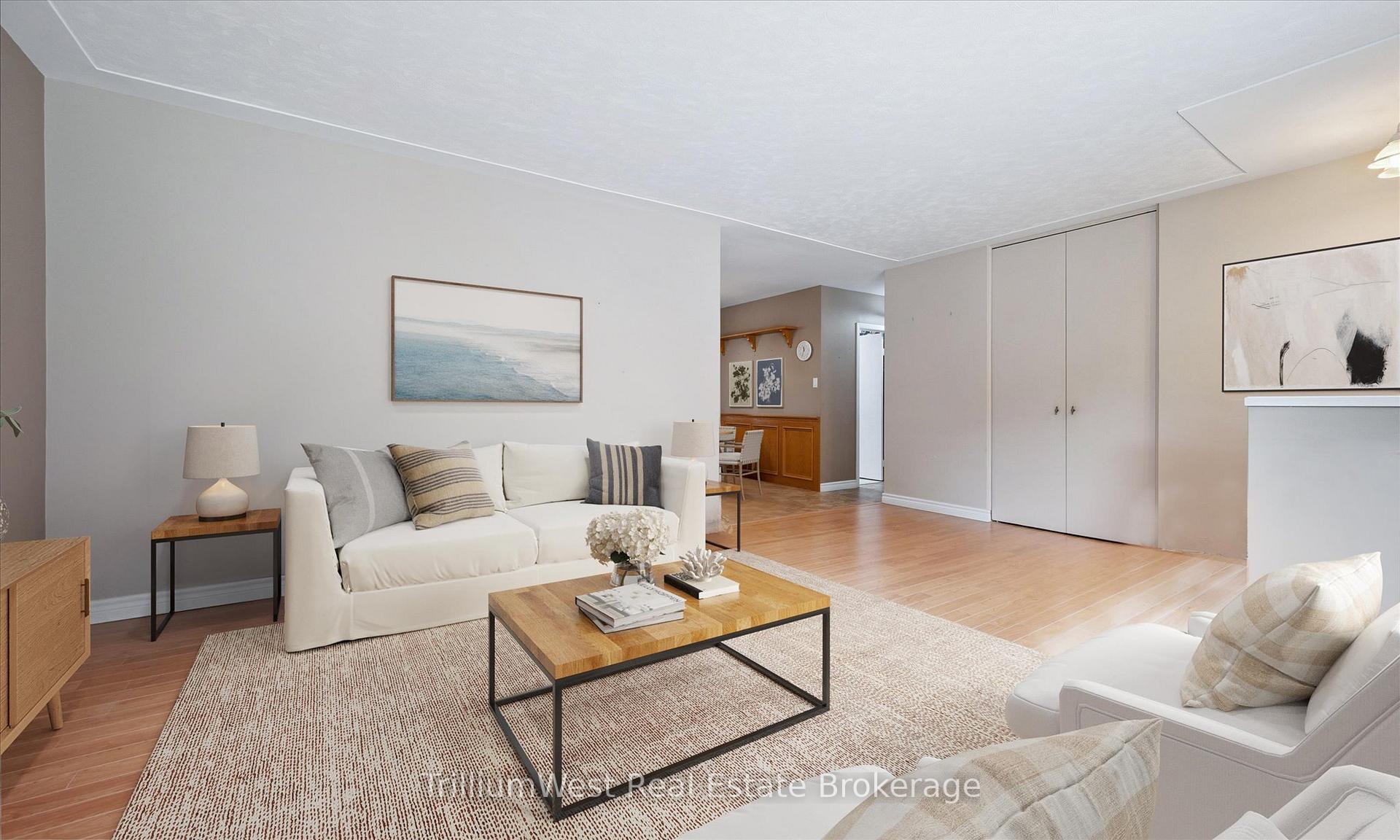 Photo 11 of 213 Dixie Crescent, Waterloo — HOMEH
