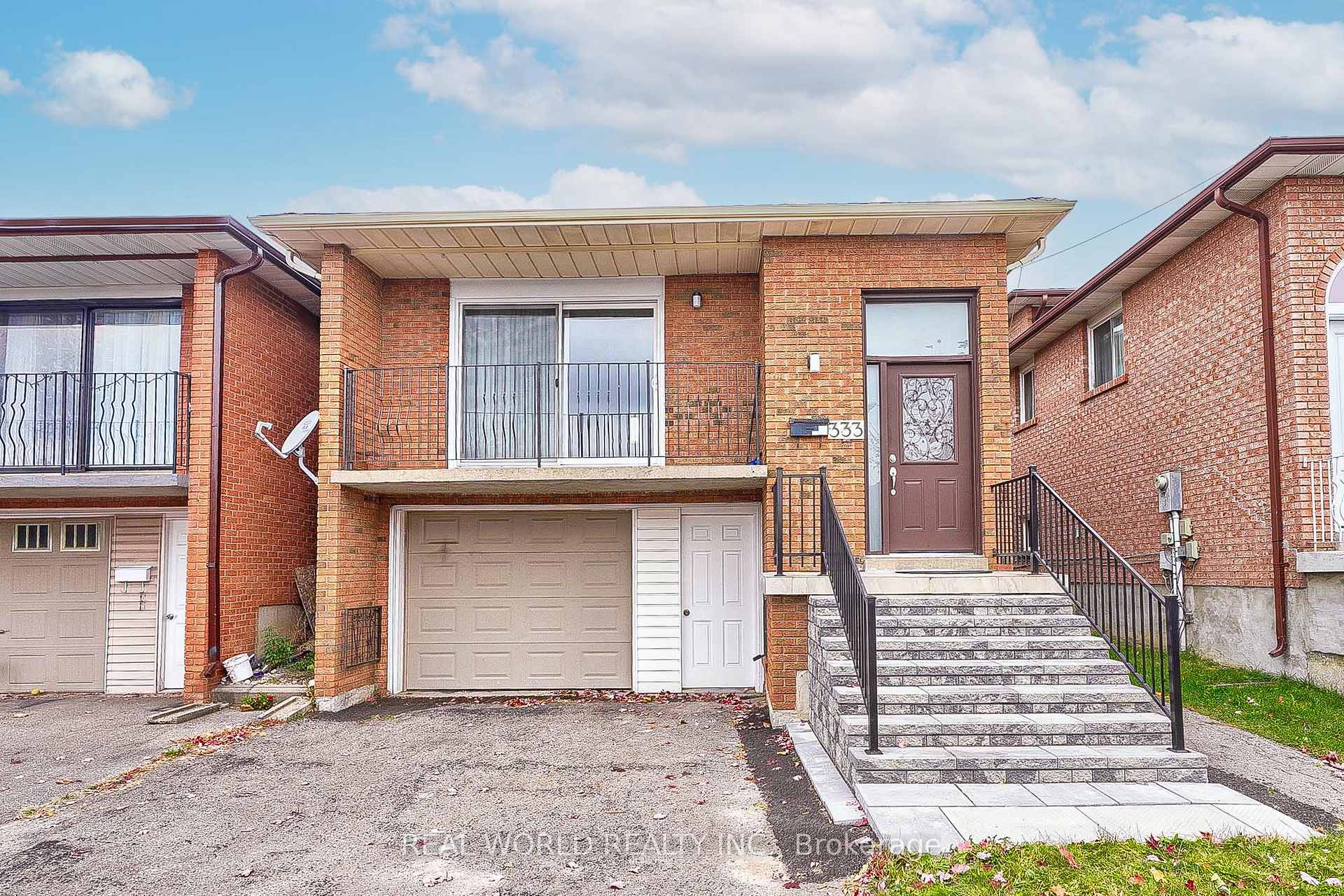 Photo 2 of 333 Glen Shields Avenue, Vaughan, Glen Shields — HOMEH