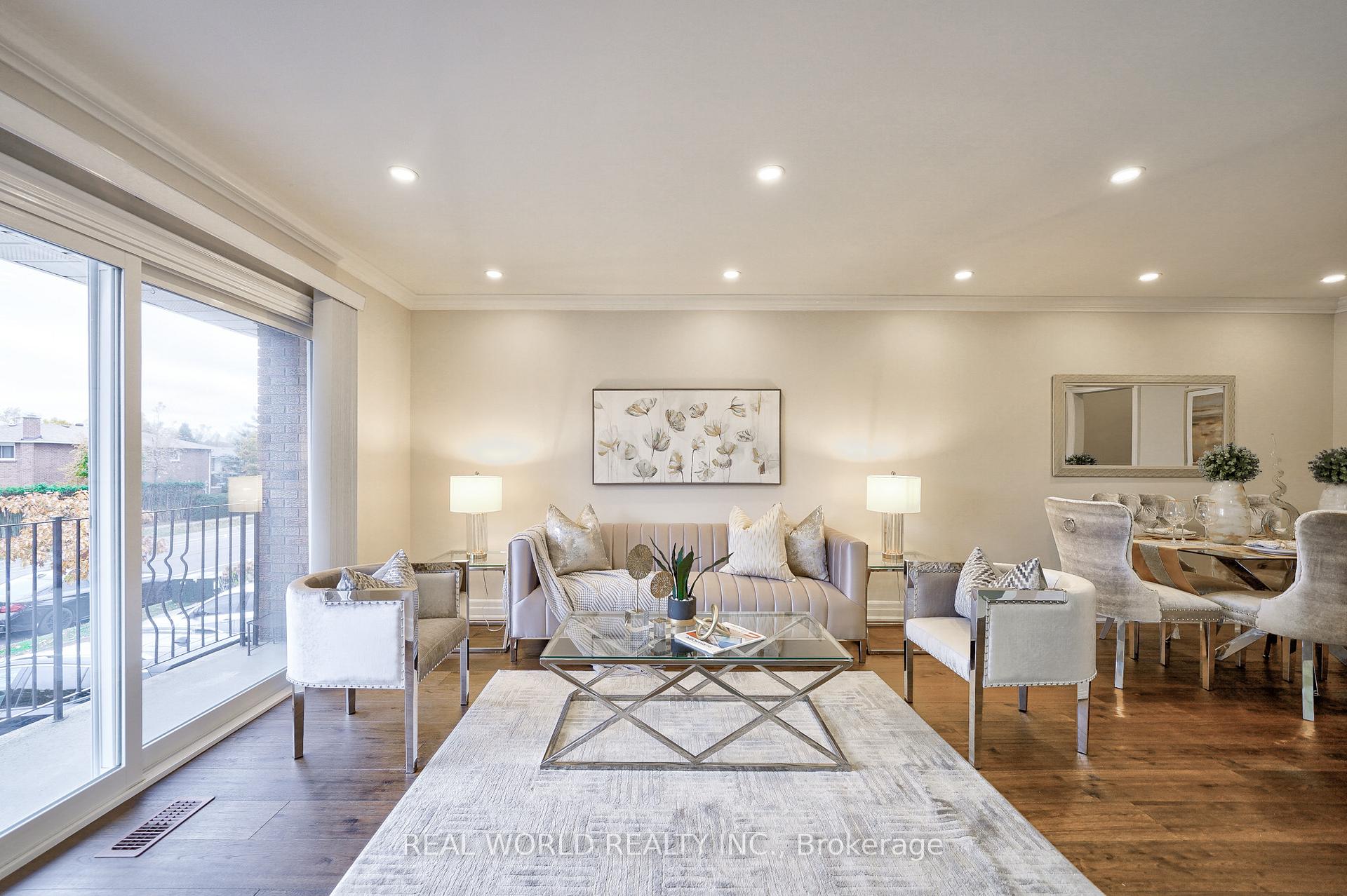 Photo 3 of 333 Glen Shields Avenue, Vaughan, Glen Shields — HOMEH