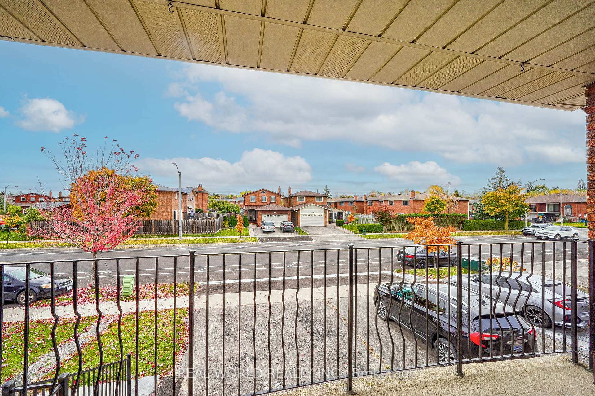 Photo 8 of 333 Glen Shields Avenue, Vaughan, Glen Shields — HOMEH