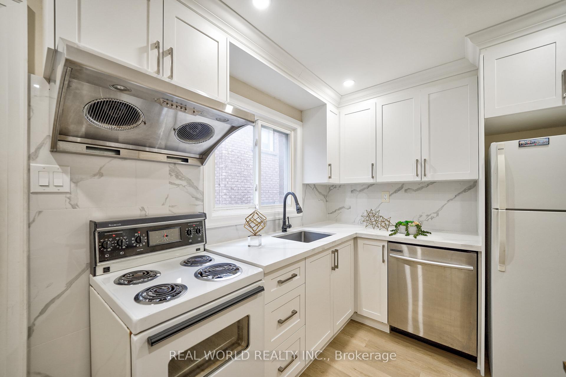 Photo 22 of 333 Glen Shields Avenue, Vaughan, Glen Shields — HOMEH