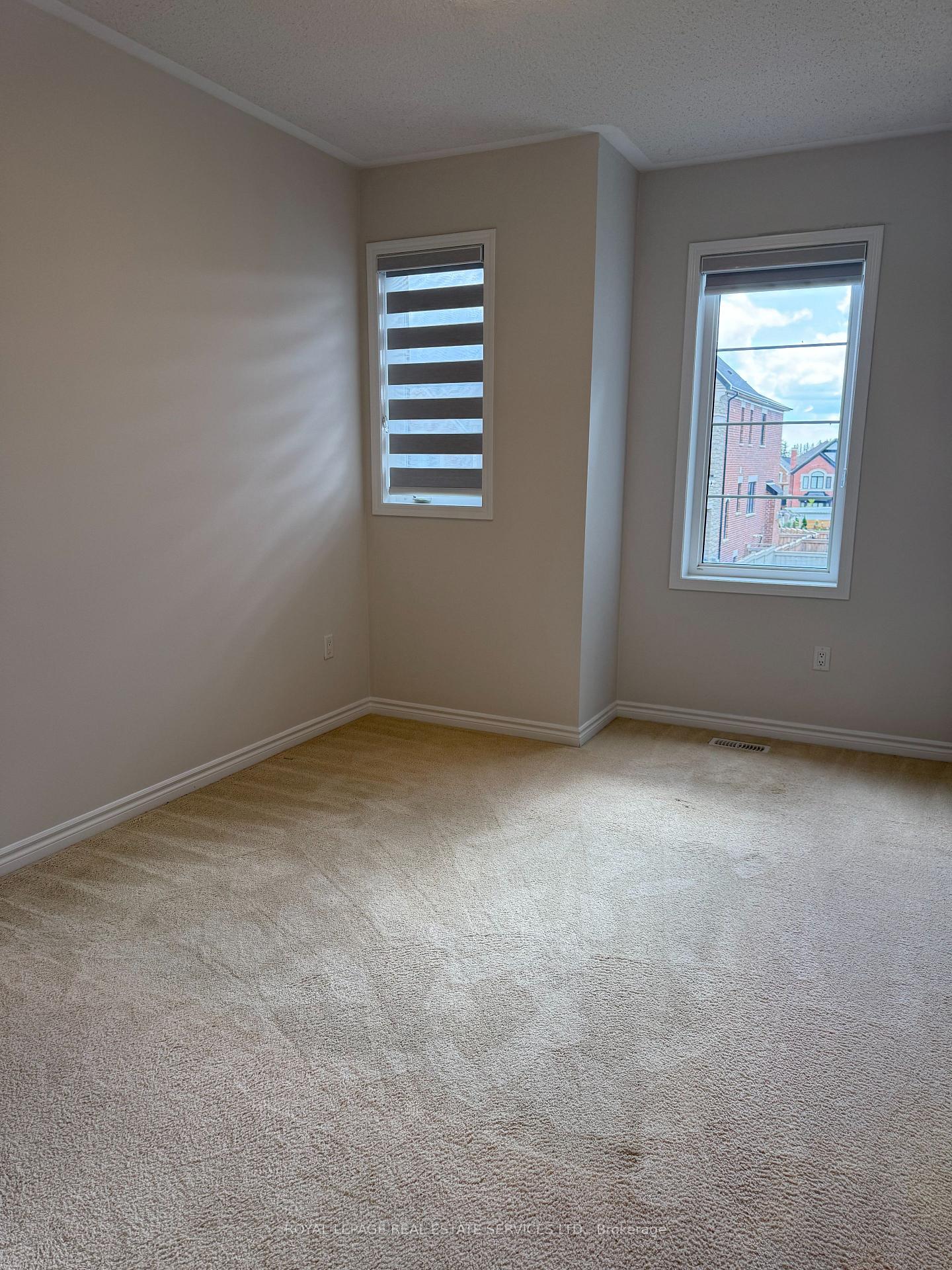 Photo 22 of 42 Faust Ridge, Vaughan, Kleinburg — HOMEH