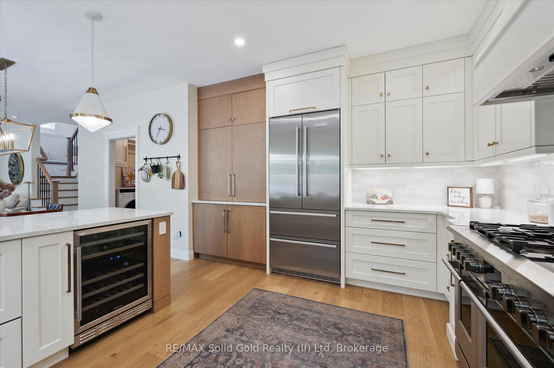 Photo 19 of 748 Cedar Bend Drive, Waterloo — HOMEH
