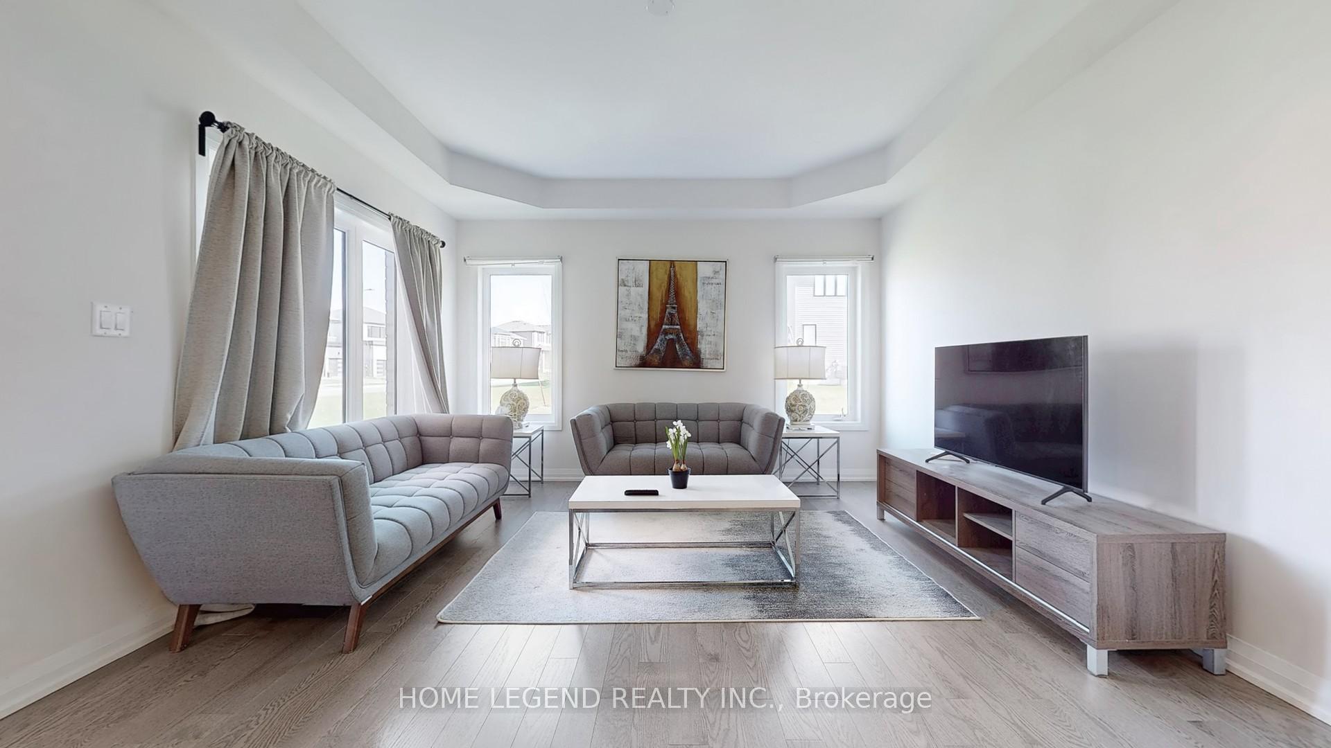 Photo 2 of 75 Federica Crescent, Wasaga Beach — HOMEH