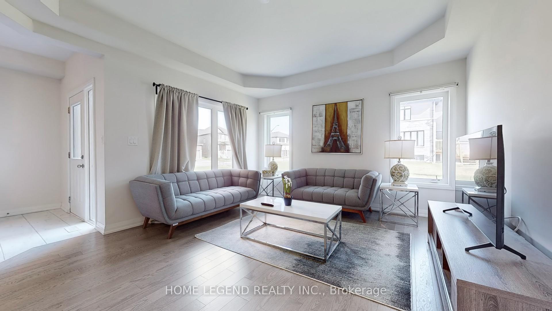 Photo 3 of 75 Federica Crescent, Wasaga Beach — HOMEH