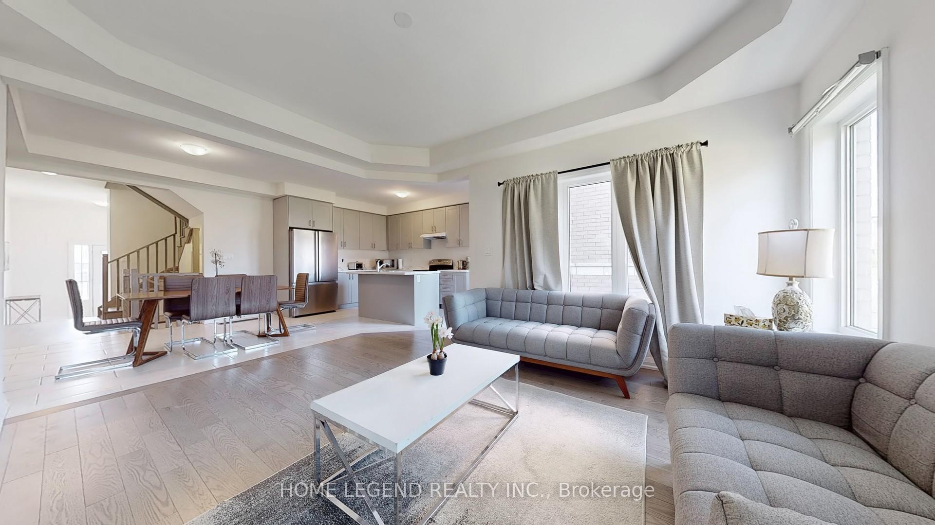 Photo 4 of 75 Federica Crescent, Wasaga Beach — HOMEH