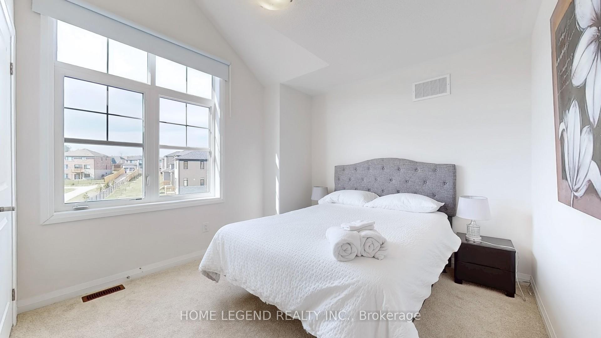 Photo 17 of 75 Federica Crescent, Wasaga Beach — HOMEH