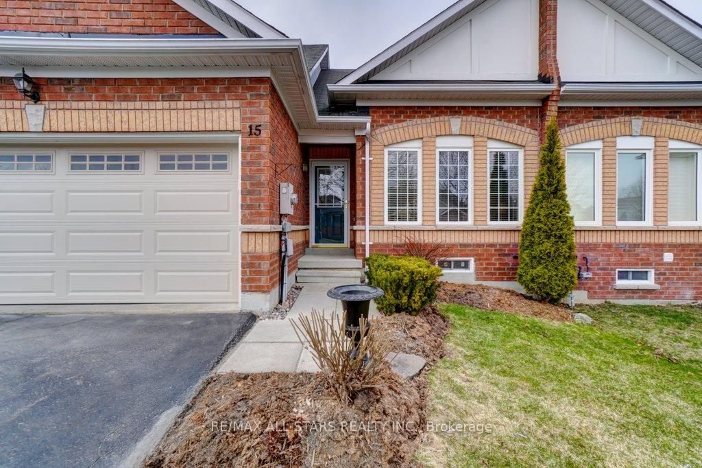 Photo 41 of 15 Meadow's End Crescent, Uxbridge — HOMEH
