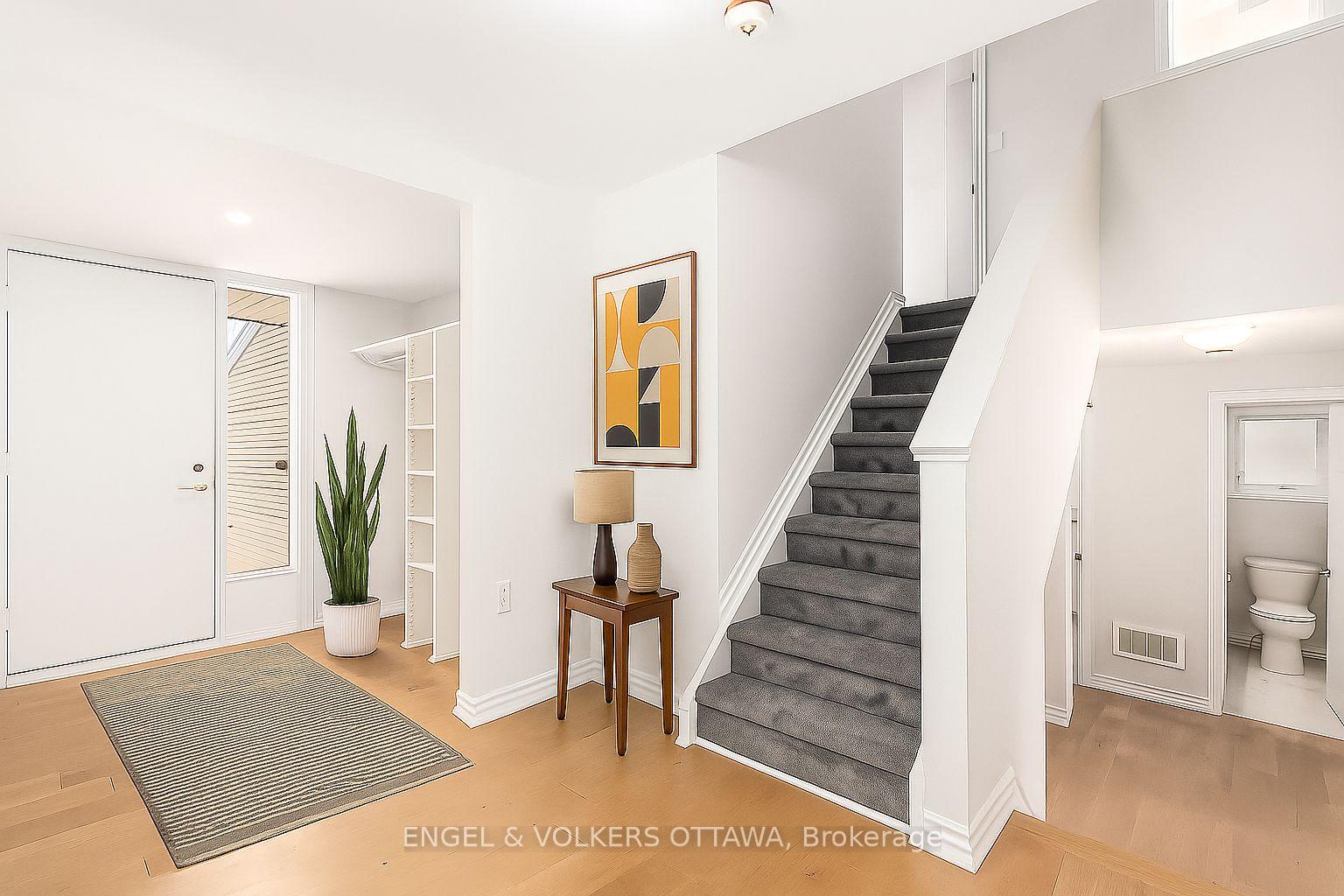 Photo 11 of 123 Tripp Crescent, Ottawa, Barrhaven - Pheasant Run — HOMEH