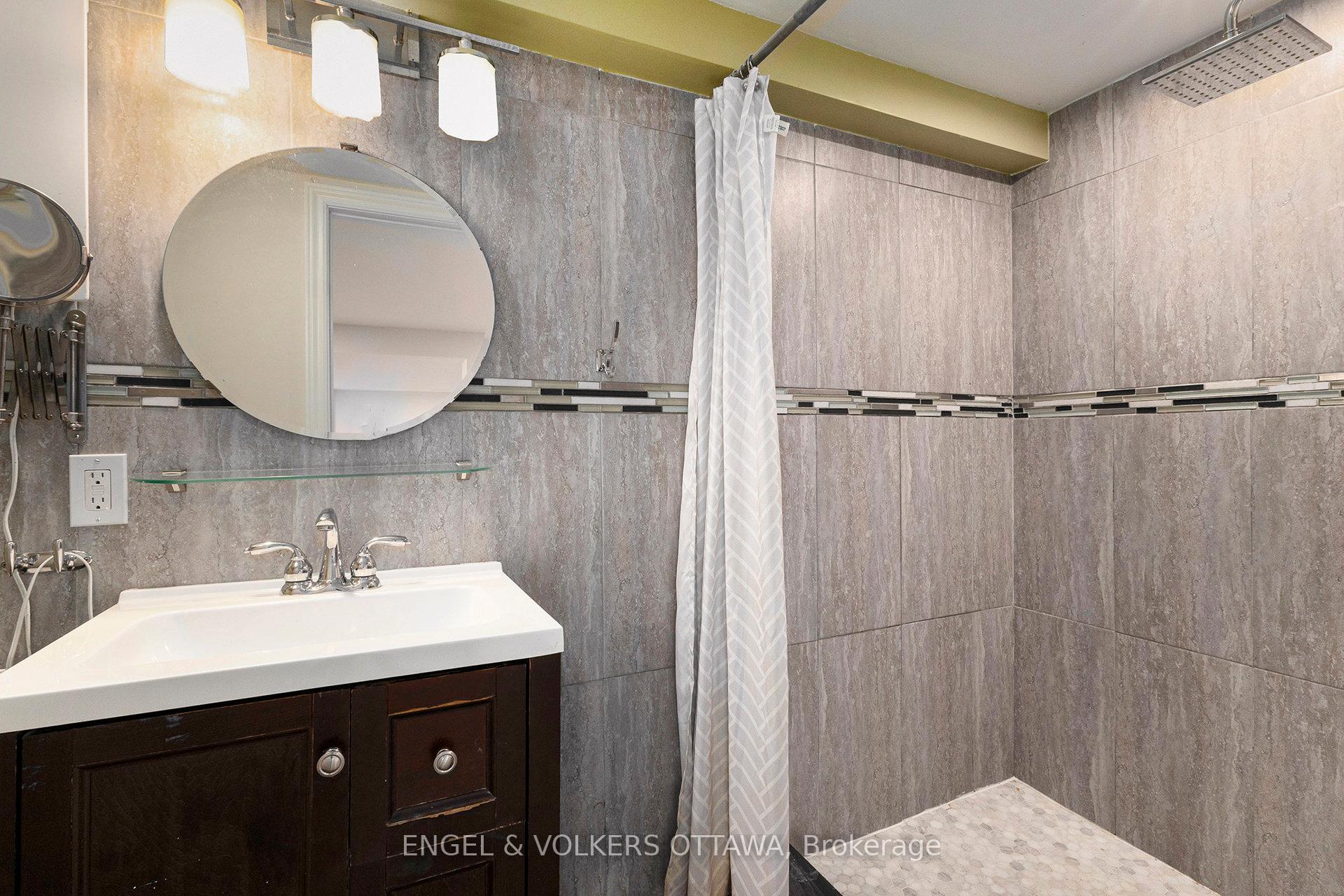 Photo 13 of 123 Tripp Crescent, Ottawa, Barrhaven - Pheasant Run — HOMEH