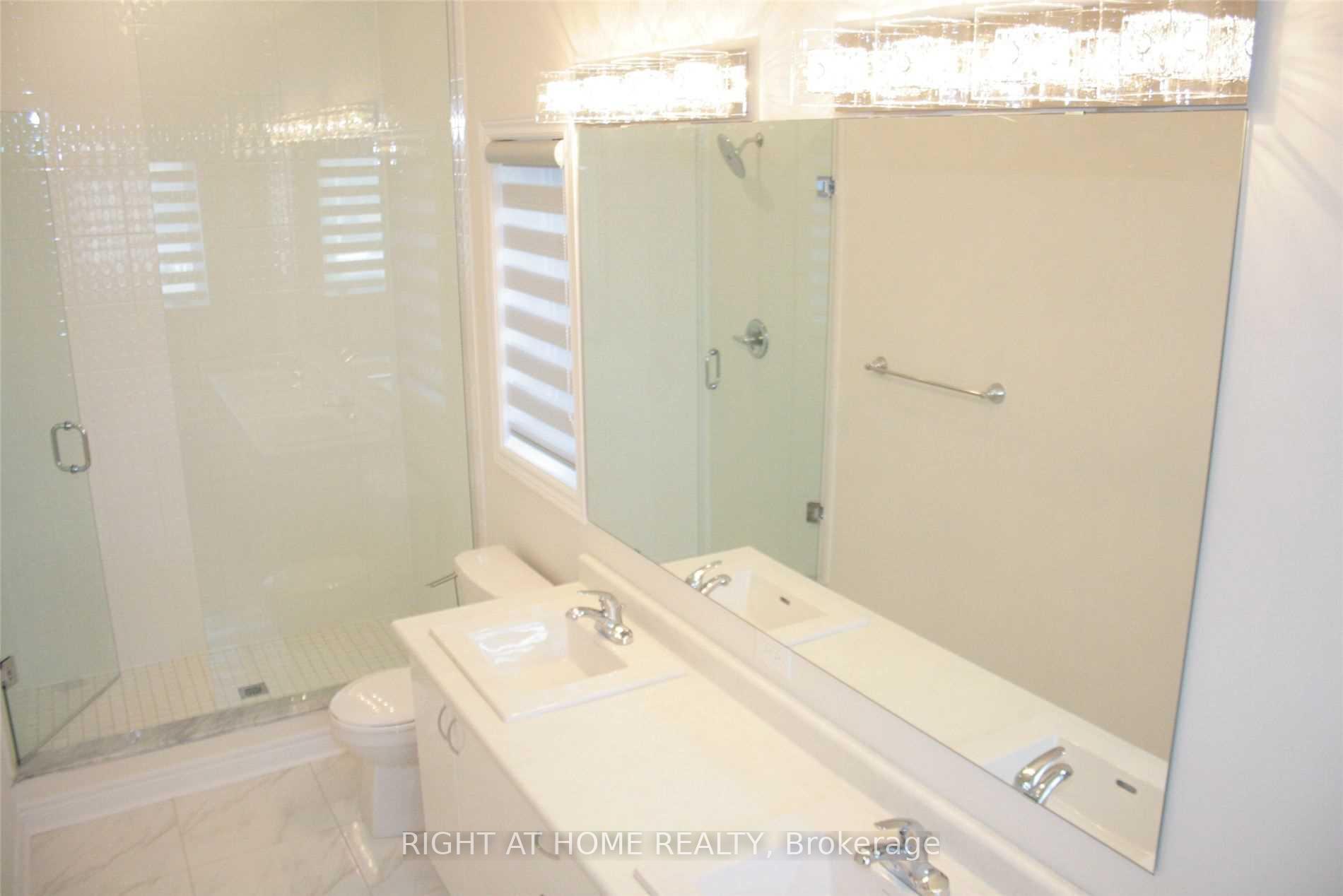 Photo 8 of 65 Laskin Drive, Vaughan, Patterson — HOMEH